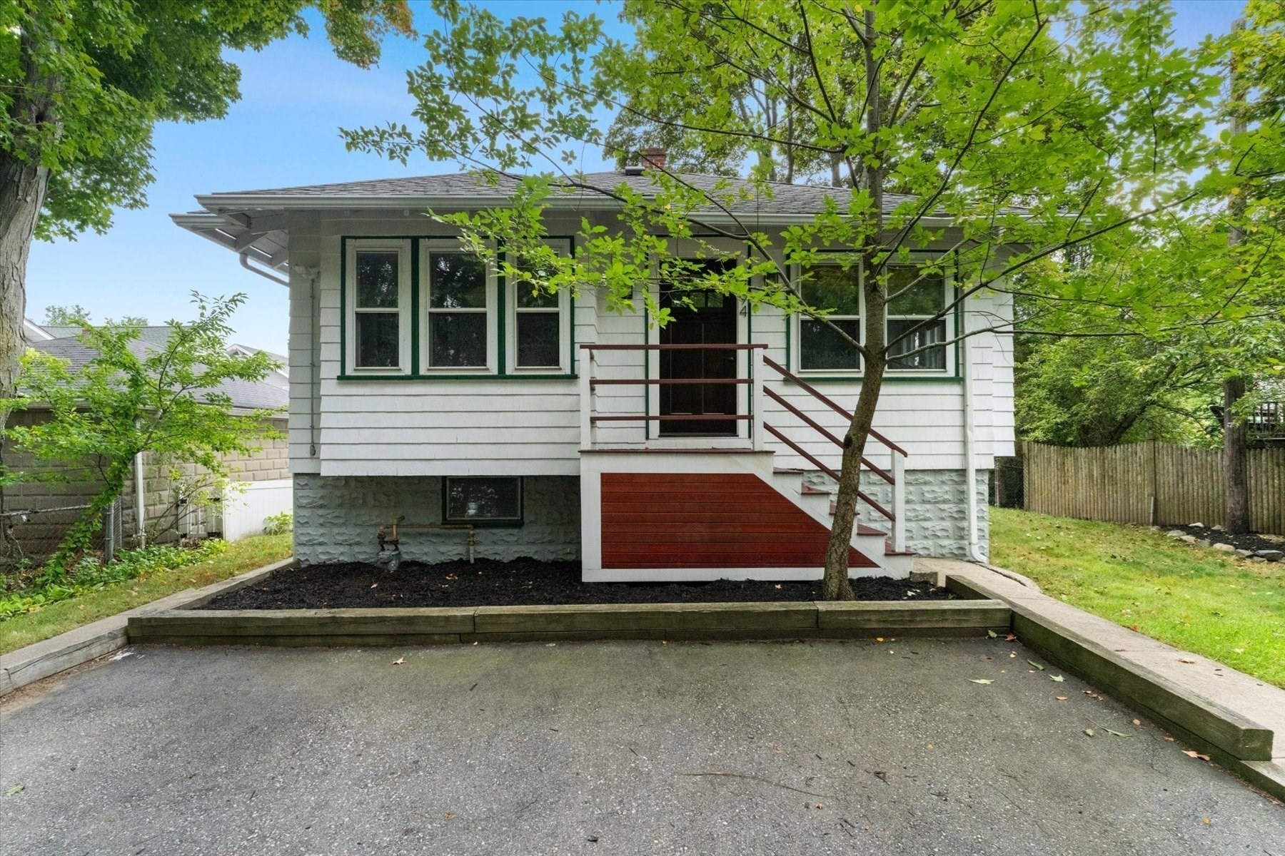 794 Highland Avenue Property Photo 1