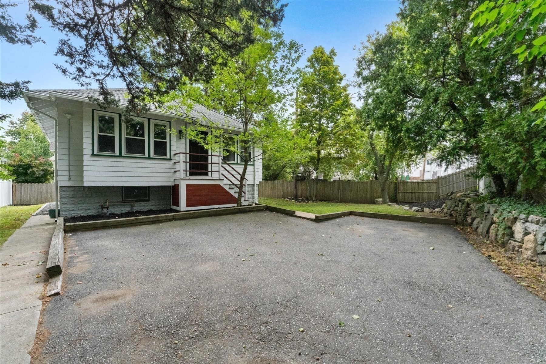 794 Highland Avenue Property Photo 31