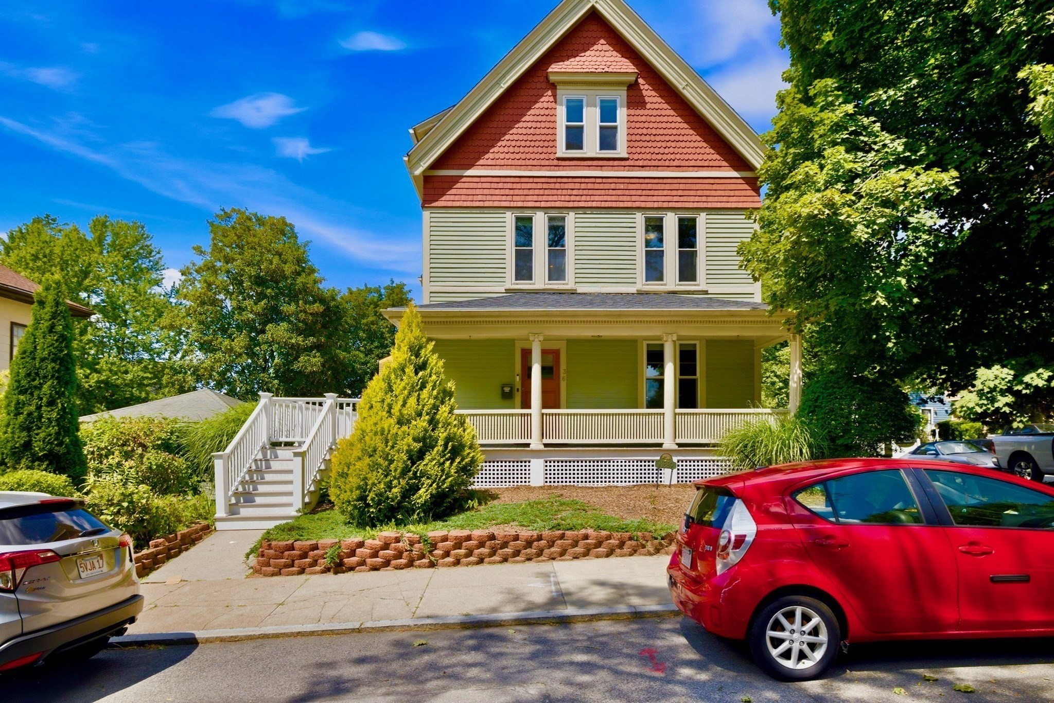 36 Walton St Property Photo 2