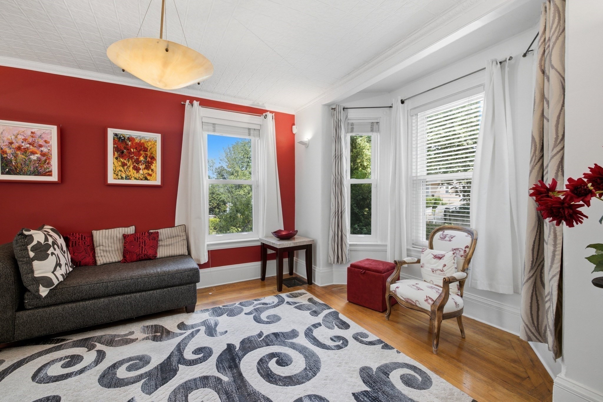 36 Walton St Property Photo 4