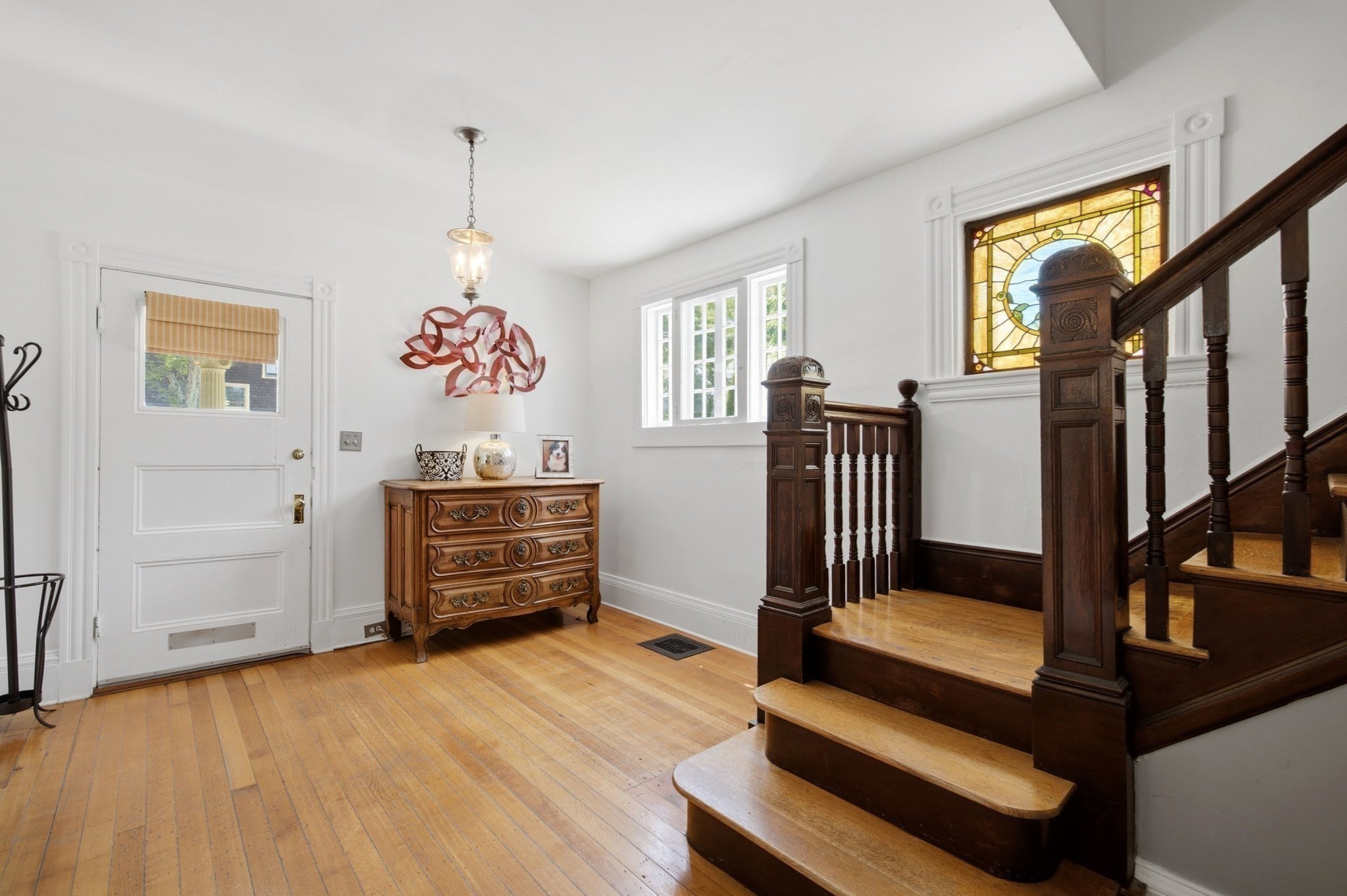 36 Walton St Property Photo 8
