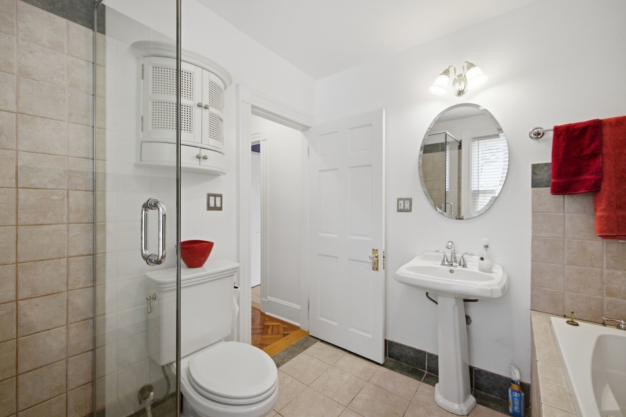 36 Walton St Property Photo 17