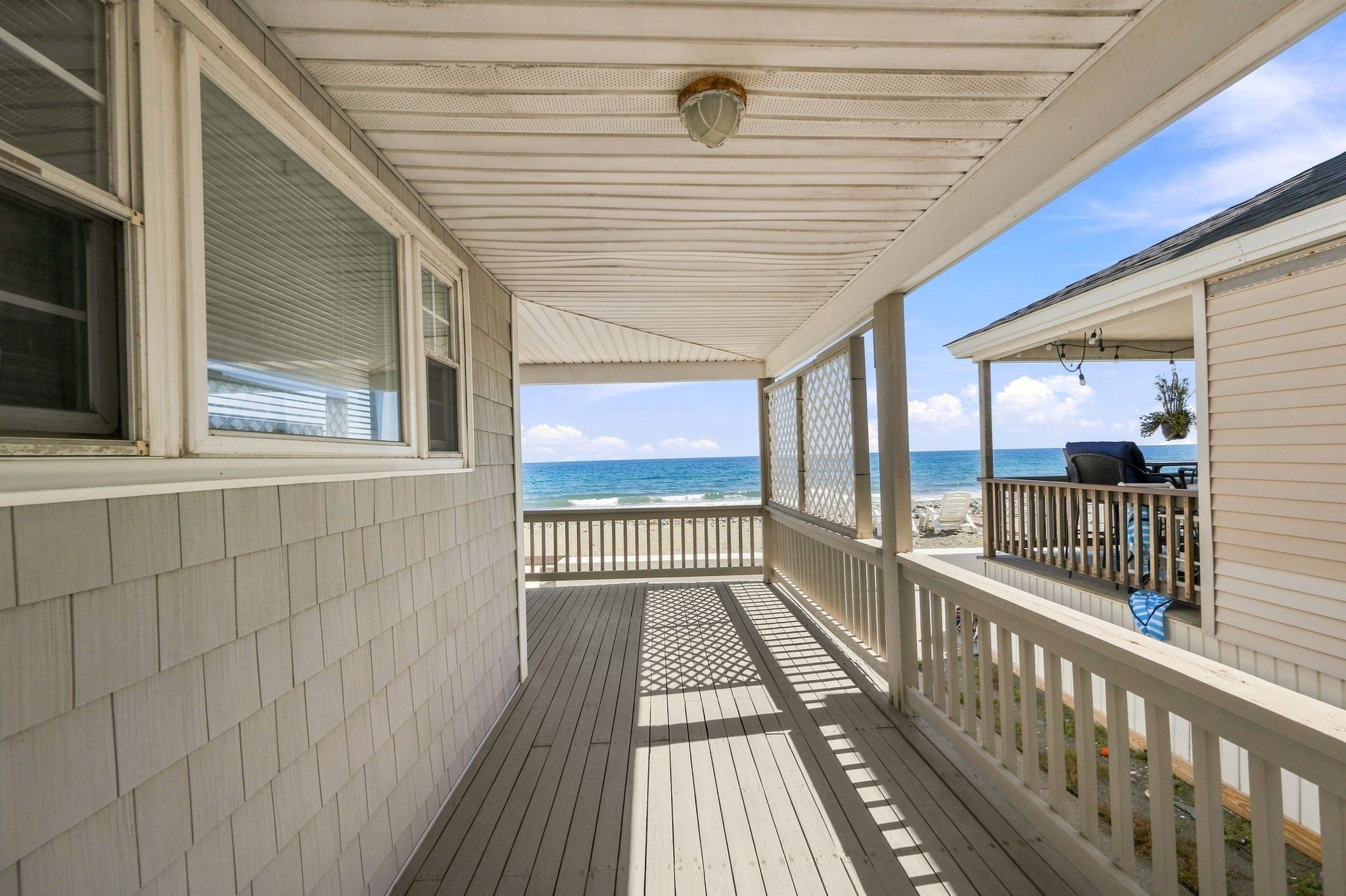 331 Beach Ave Property Photo 12
