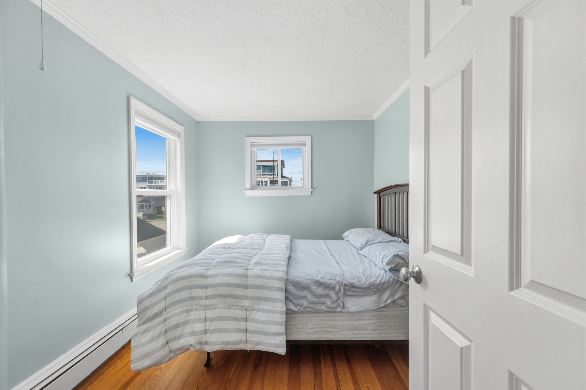 331 Beach Ave Property Photo 14
