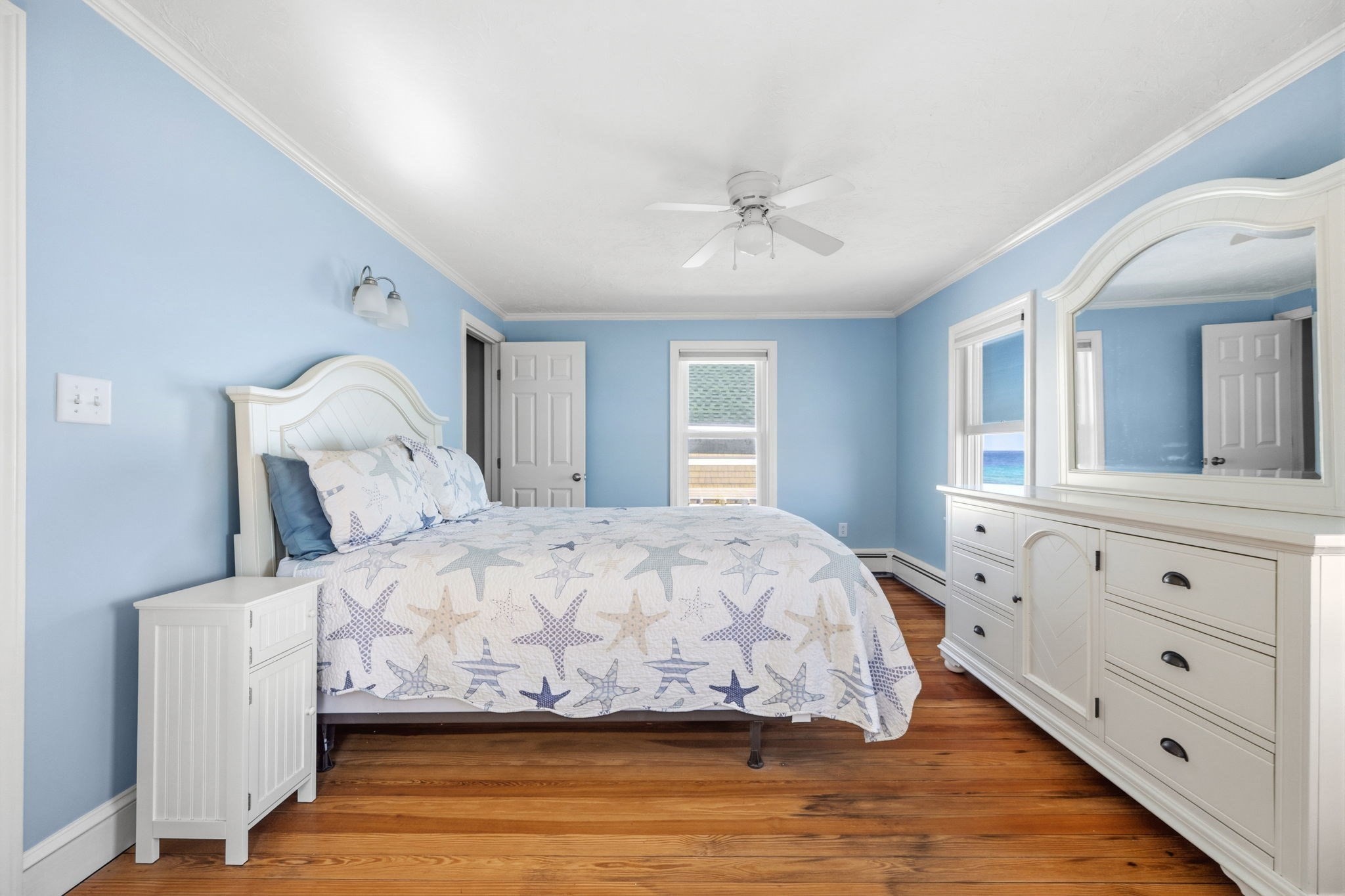331 Beach Ave Property Photo 16