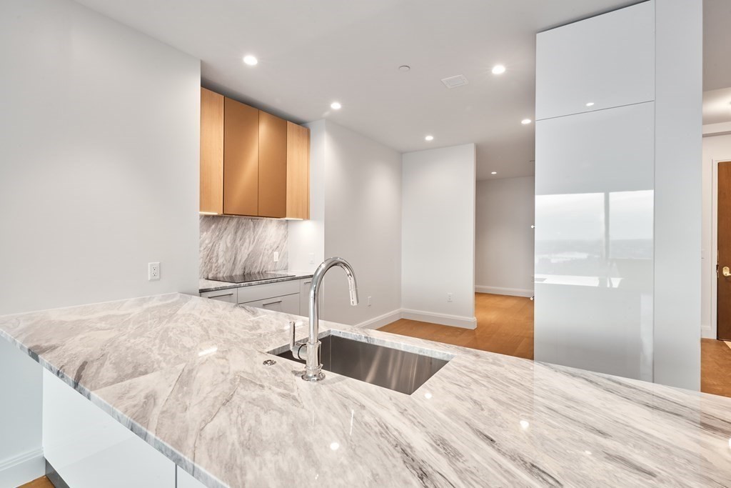 240 Devonshire Street # 3704 Property Photo 6