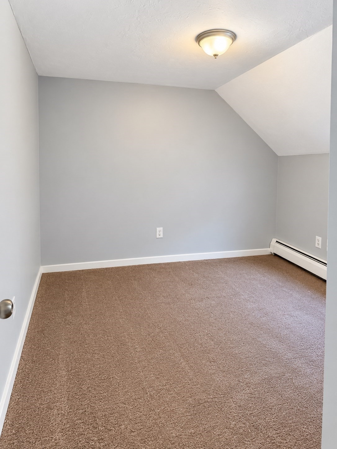 26 Sycamore St # 2s Property Photo 10