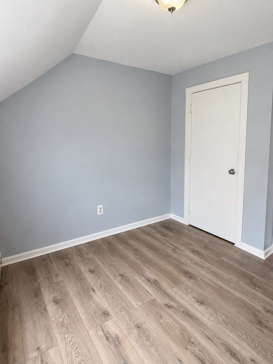 26 Sycamore St # 2s Property Photo 11