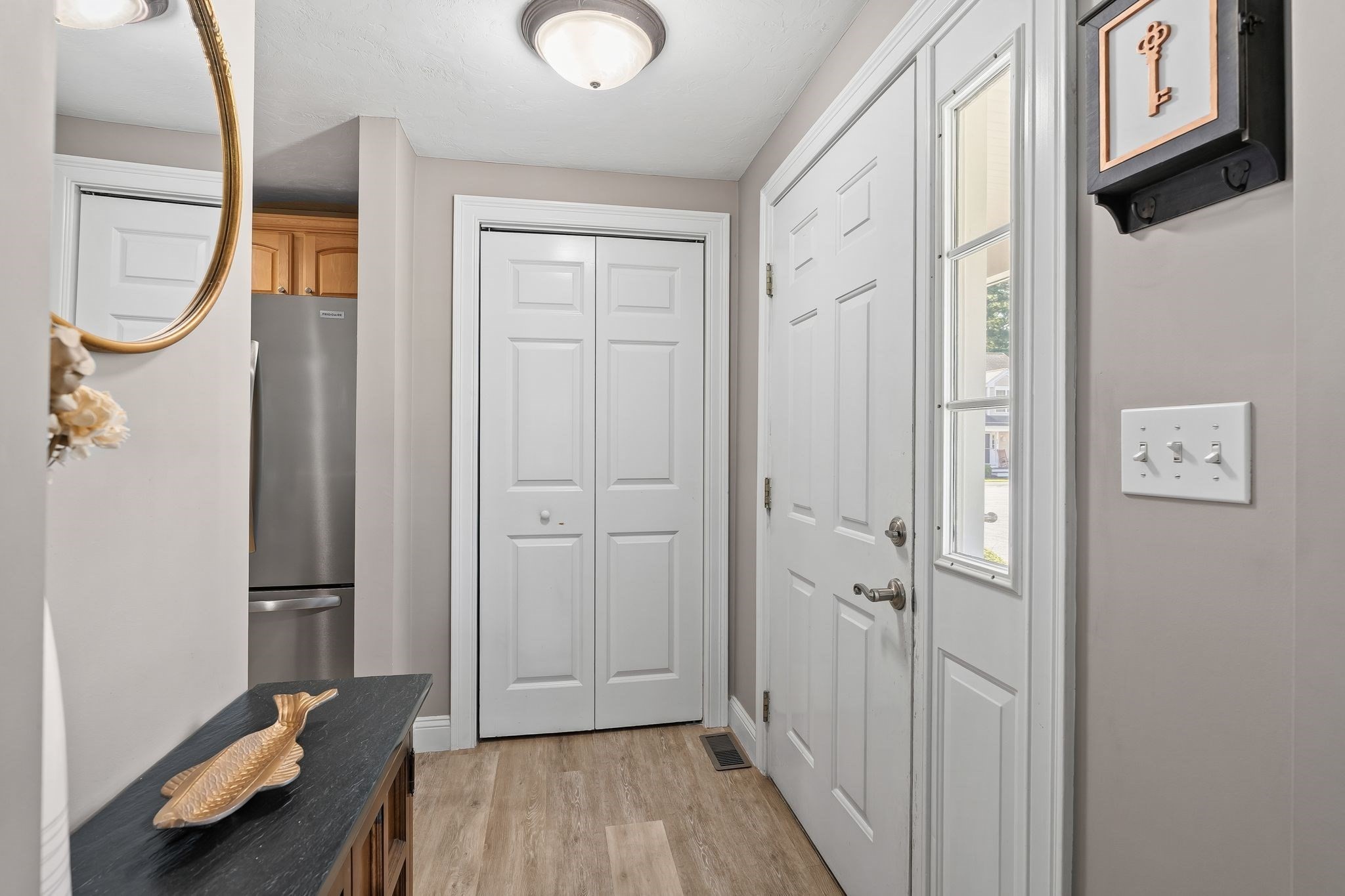 864 Brockton Ave # 864 Property Photo 8
