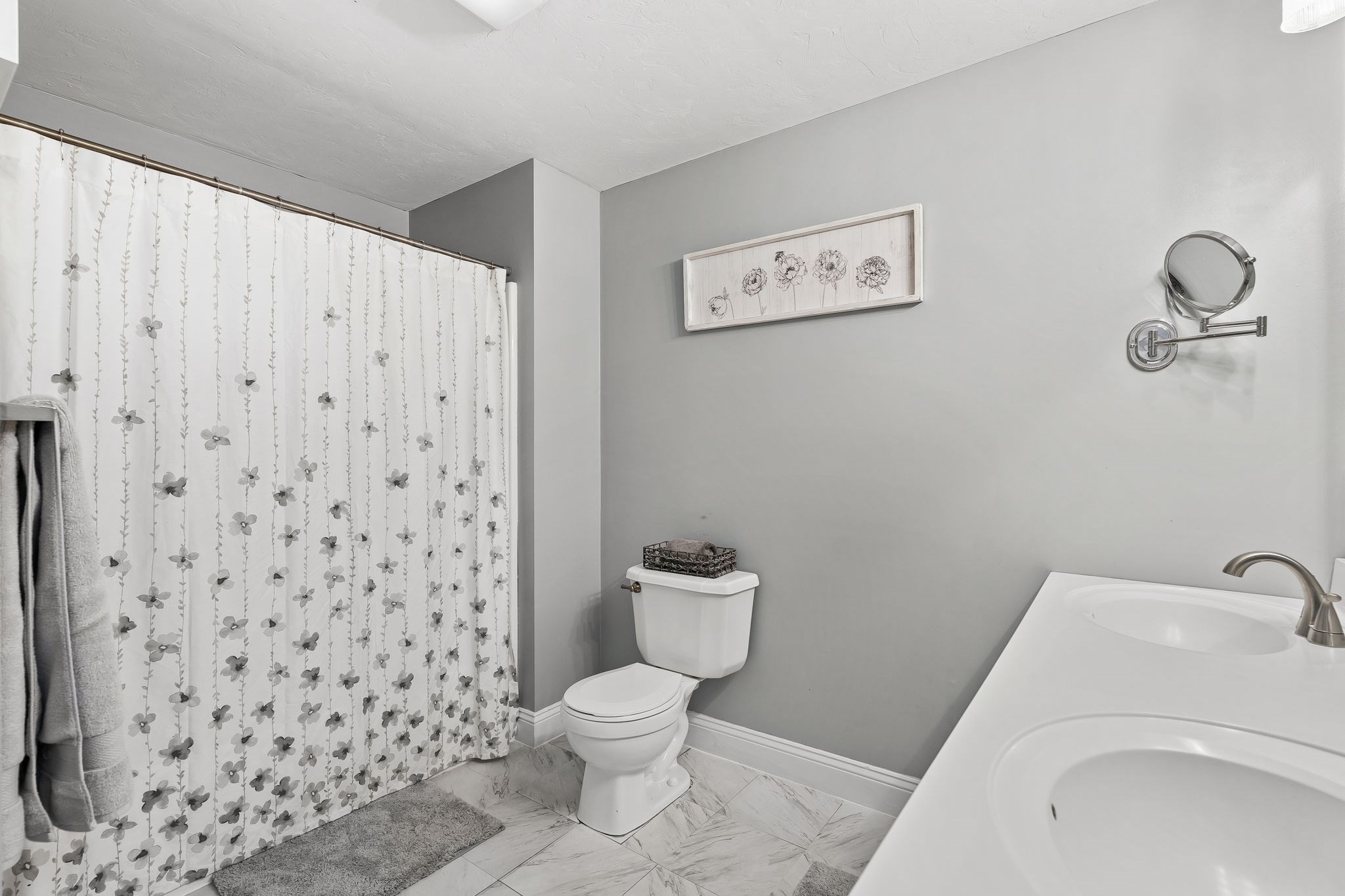 864 Brockton Ave # 864 Property Photo 34