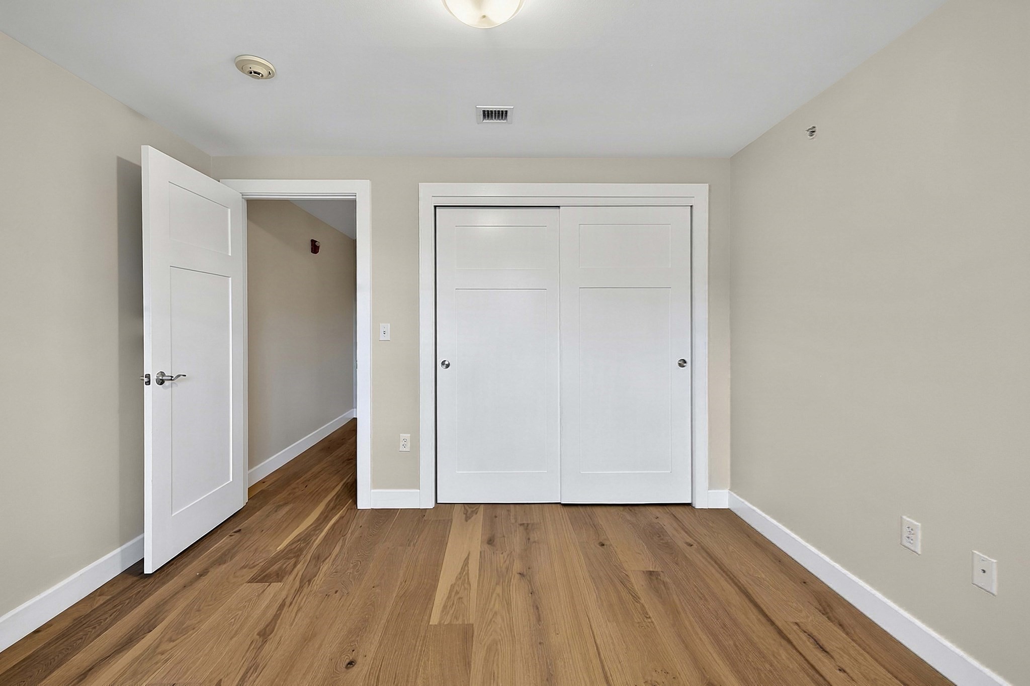 132 Chief Justice Cushing Hwy # 212 Property Photo 23