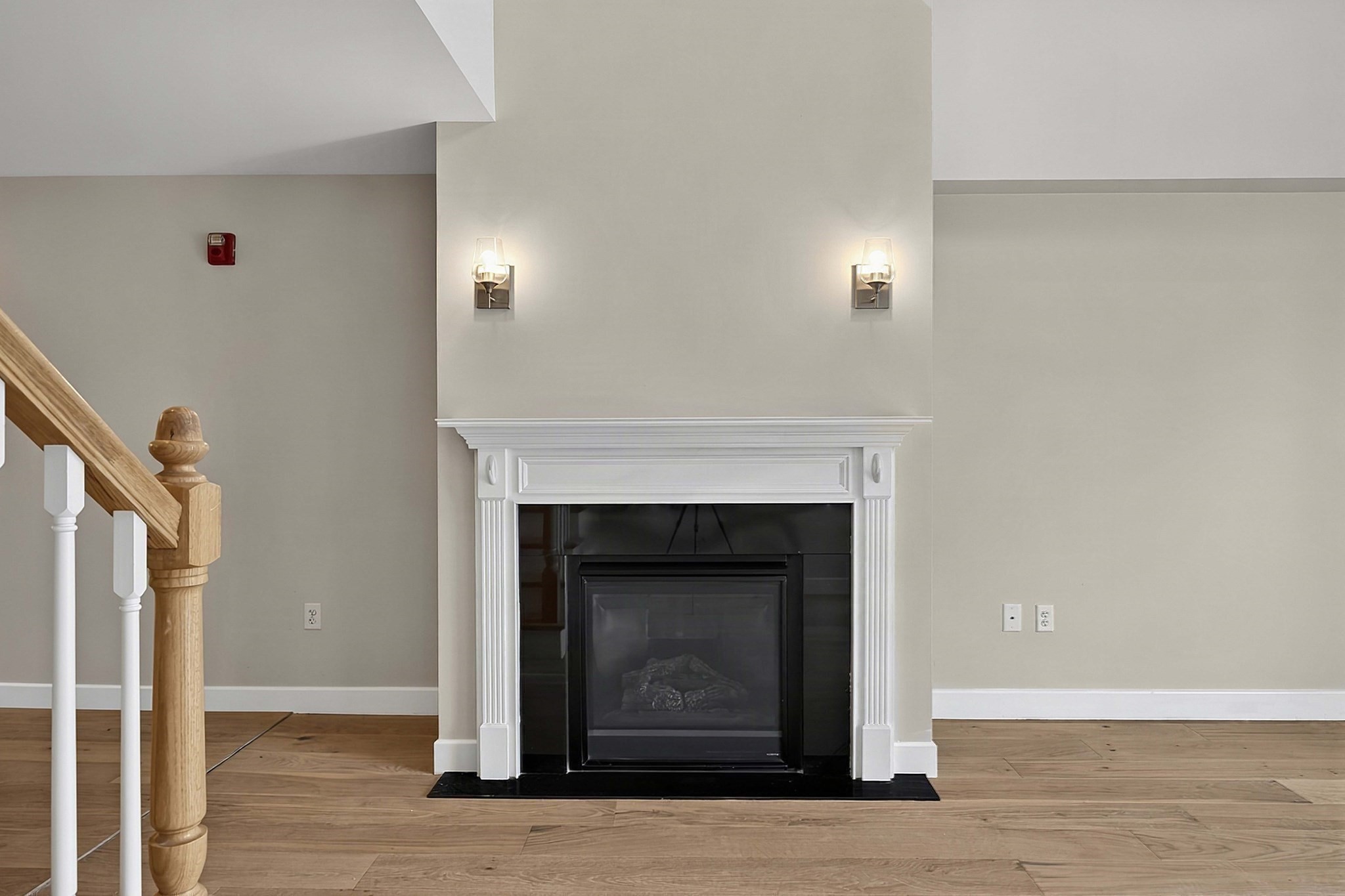 132 Chief Justice Cushing Hwy # 216 Property Photo 13