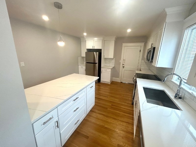73 Governor Winthrop Rd. # 2 Property Photo 4