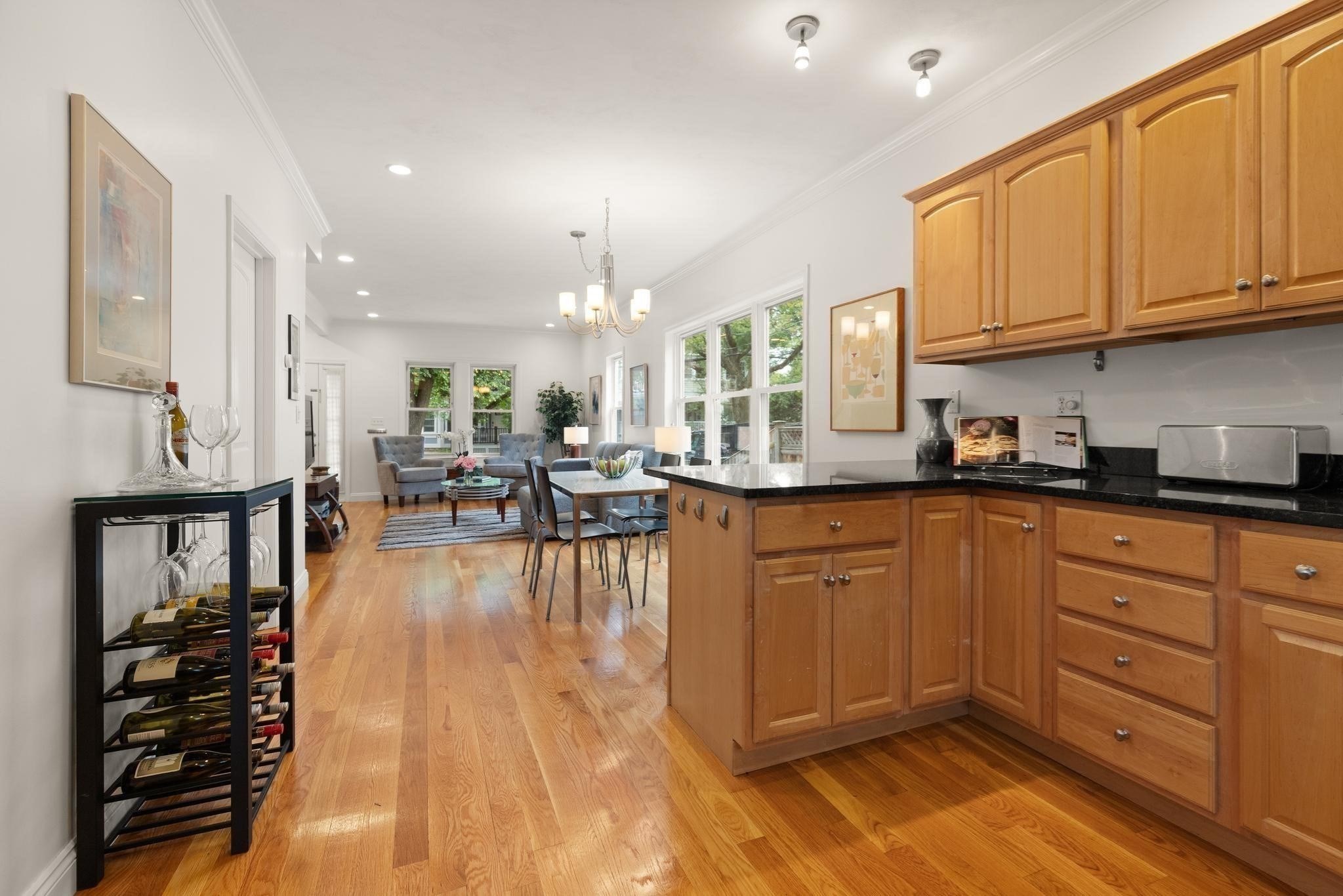 51 Wyman Ter # B Property Photo 10