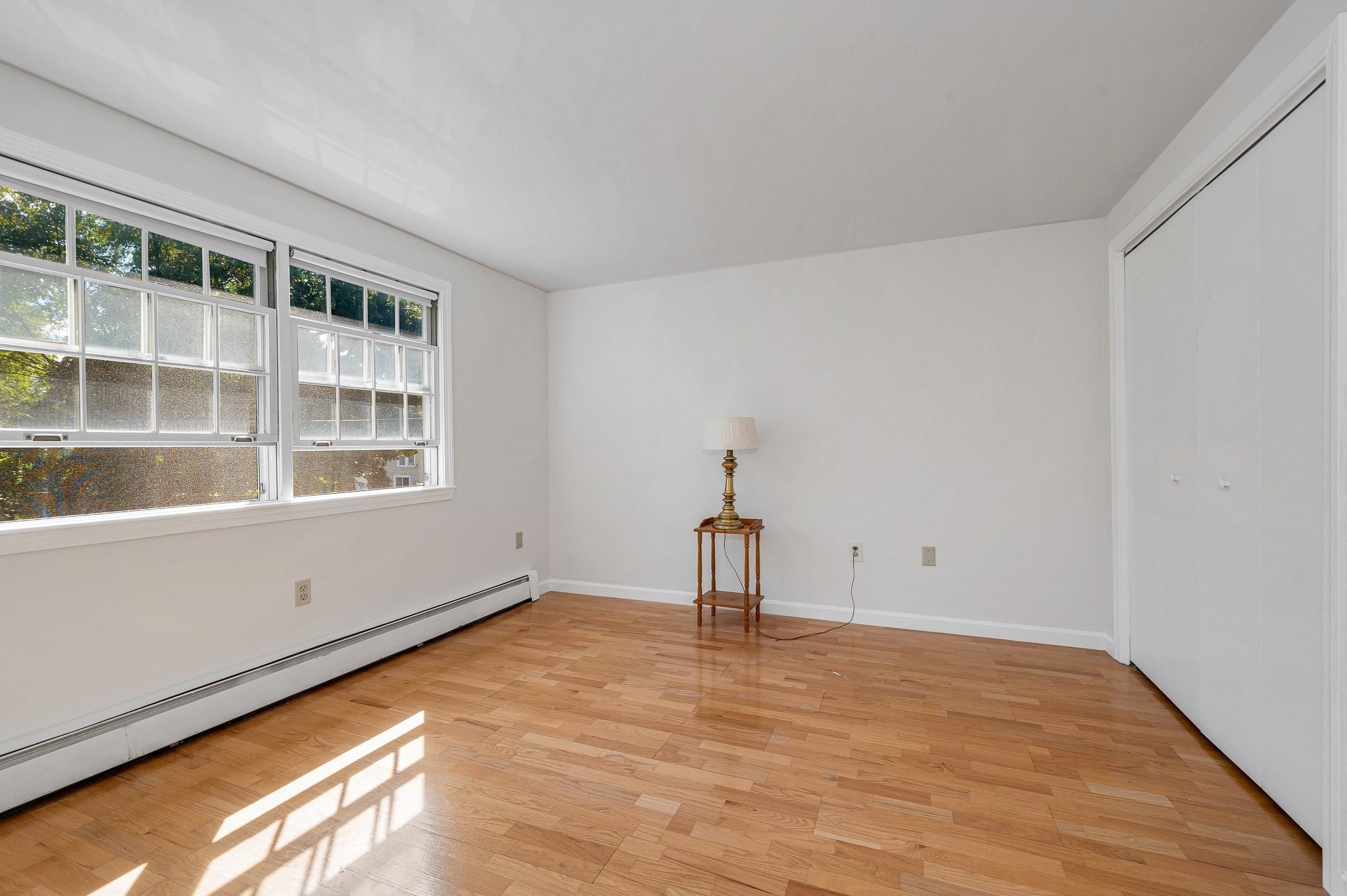 74 Roper St # F Property Photo 16