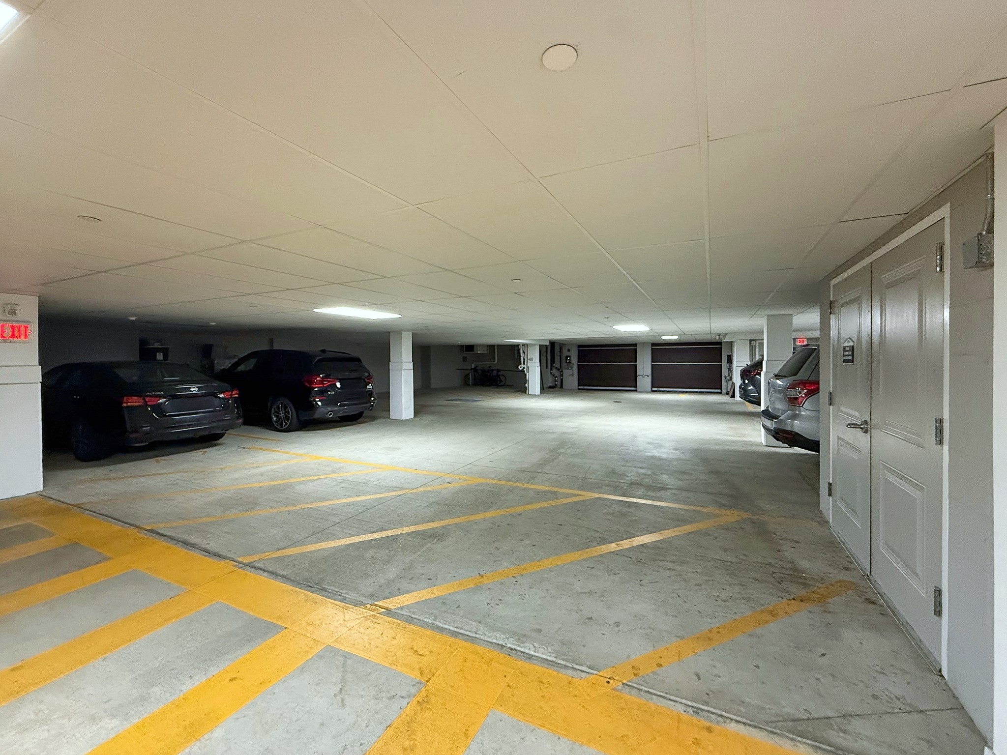 320 Middlesex Ave # A402 Property Photo 25