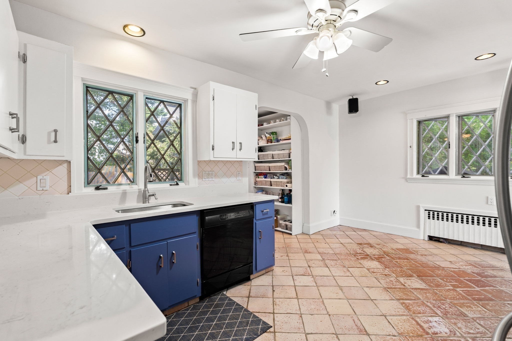 28 Preston Beach Road Property Photo 11