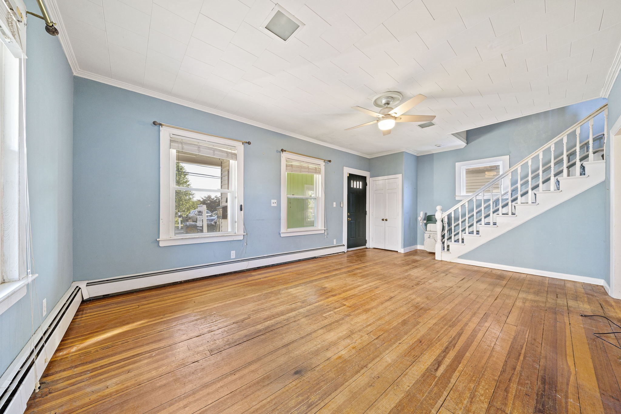 168 Babcock St Property Photo 13