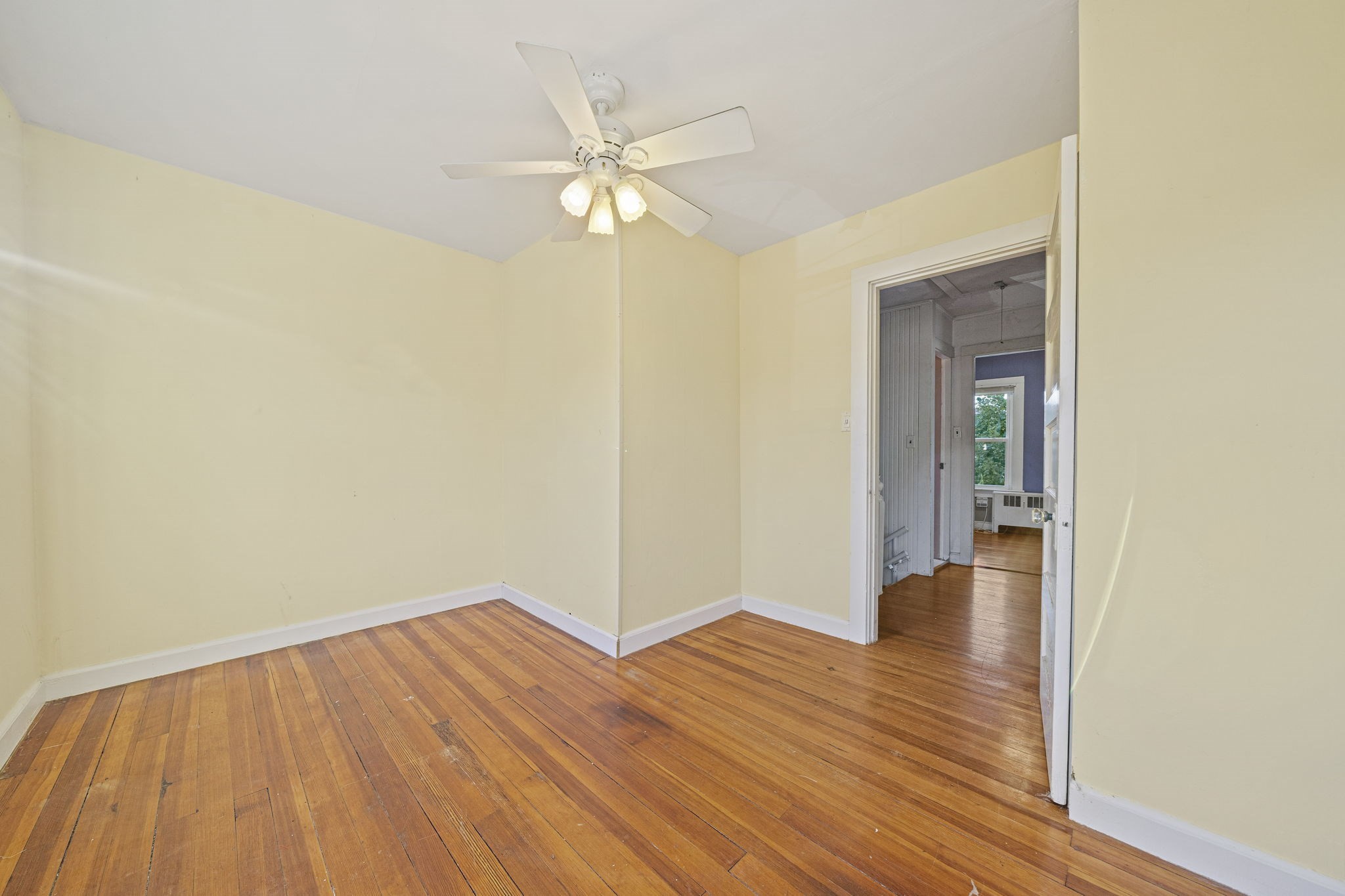 168 Babcock St Property Photo 20
