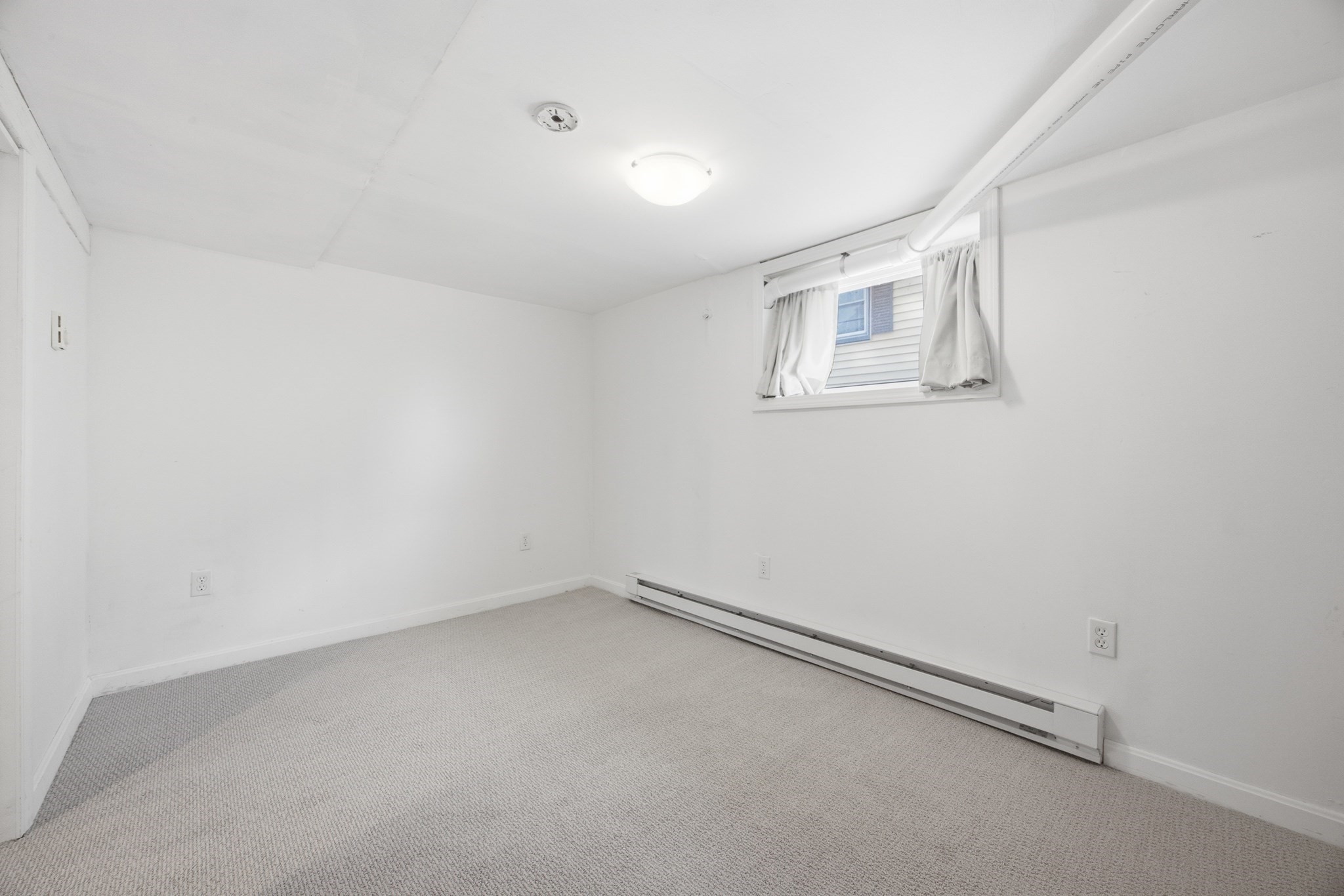 175 Rhoda St Property Photo 26