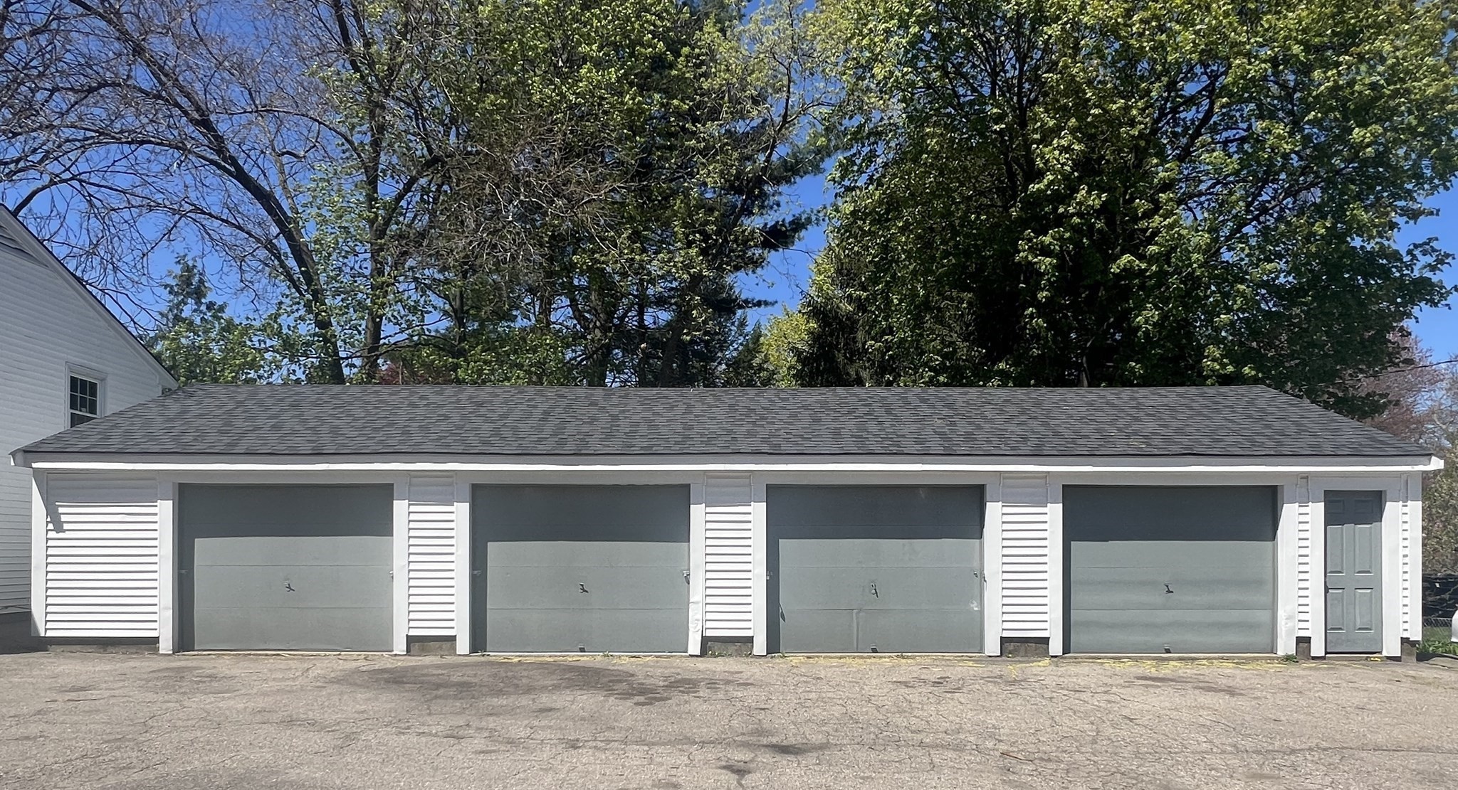 131 Second St Property Photo 3