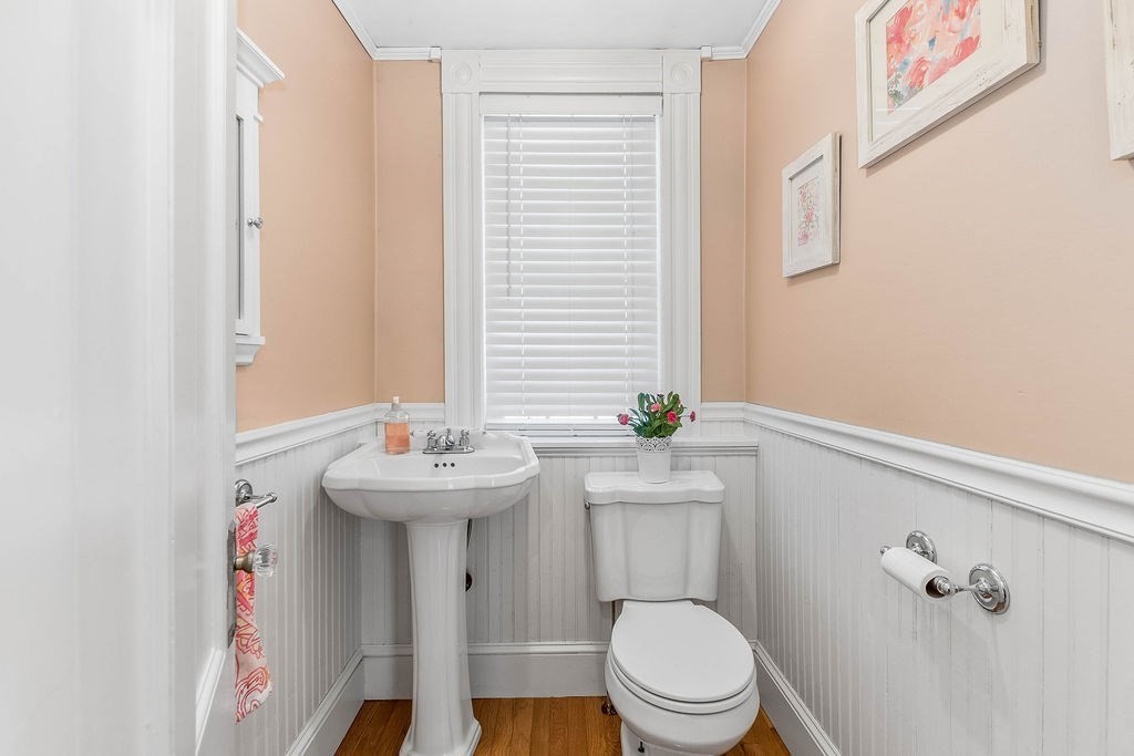 180 Walnut St Property Photo 14