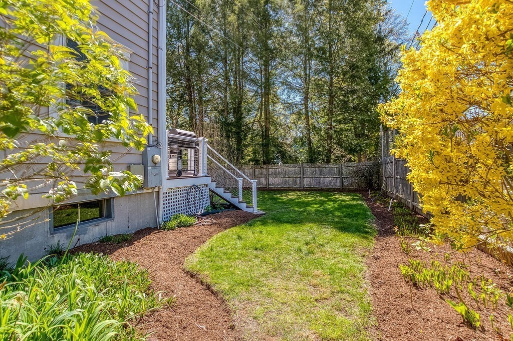 180 Walnut St Property Photo 38