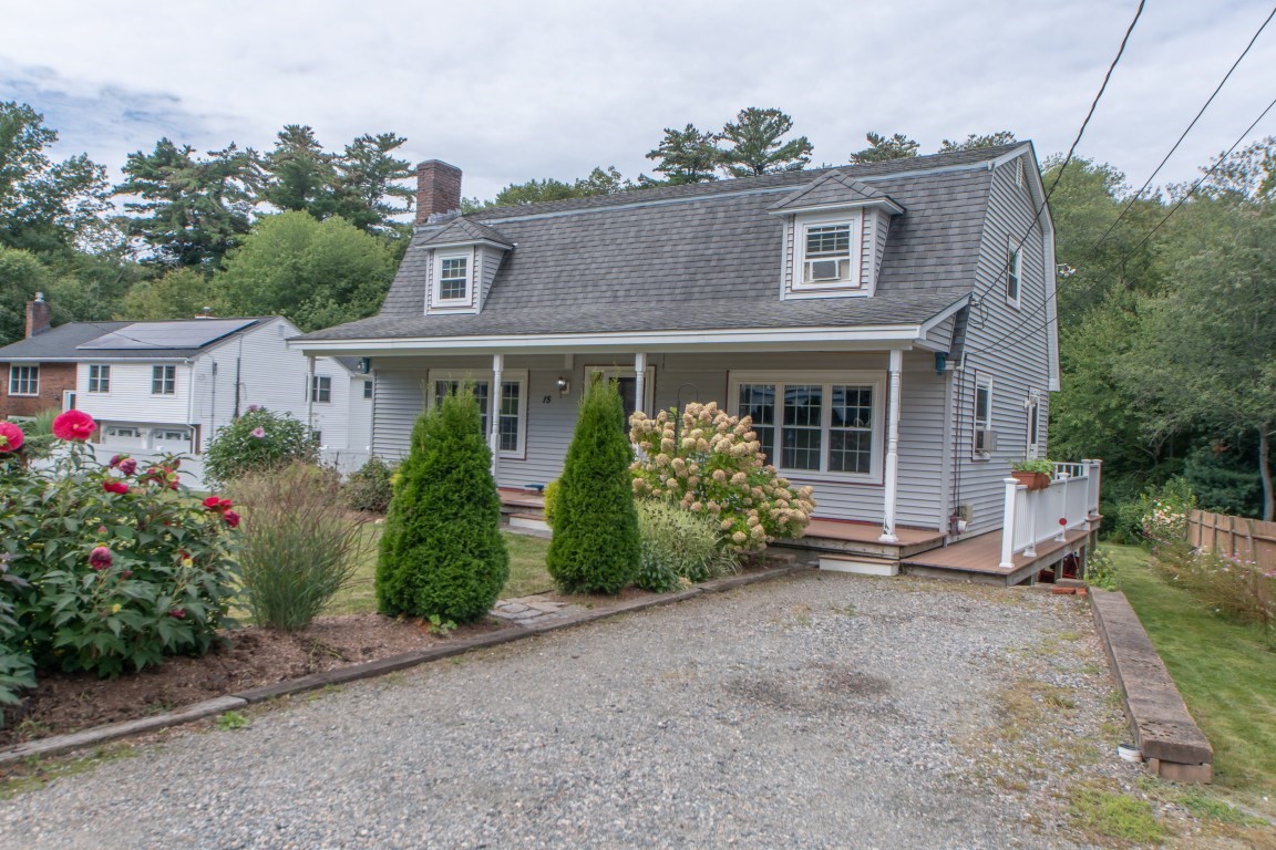15 Marrett Rd Property Photo 3