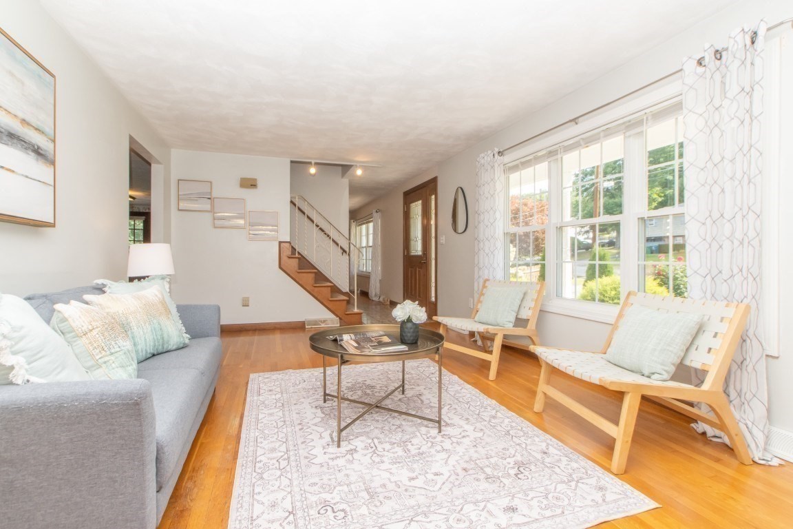 15 Marrett Rd Property Photo 7