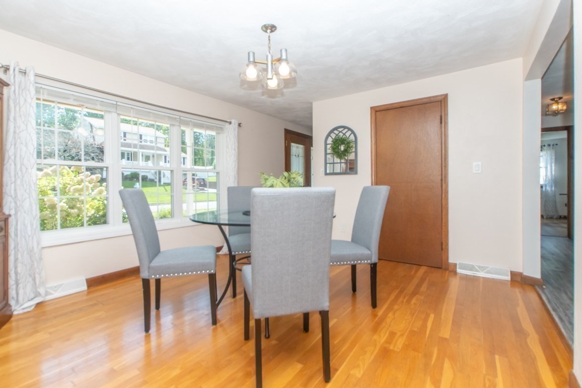 15 Marrett Rd Property Photo 11