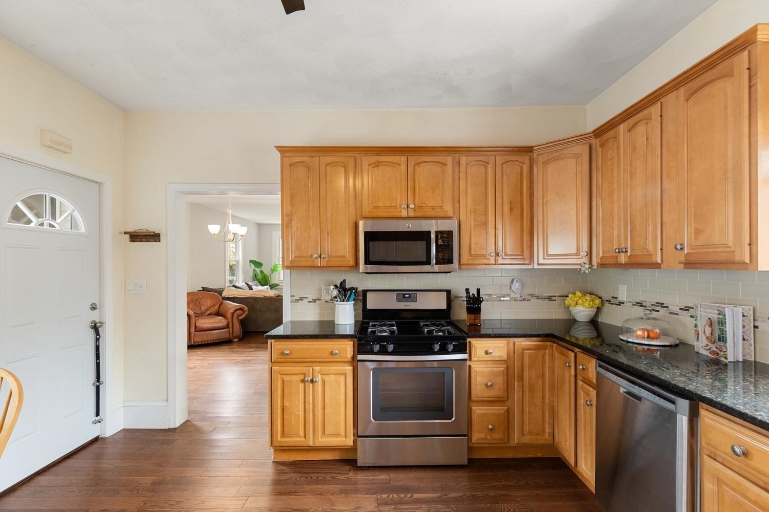 8 Cliff St Property Photo 8