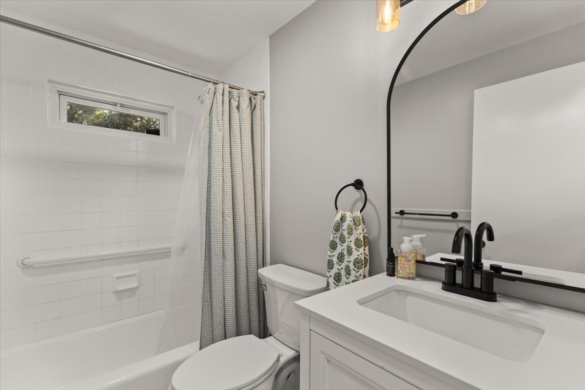 109 Lincoln Rd Property Photo 21
