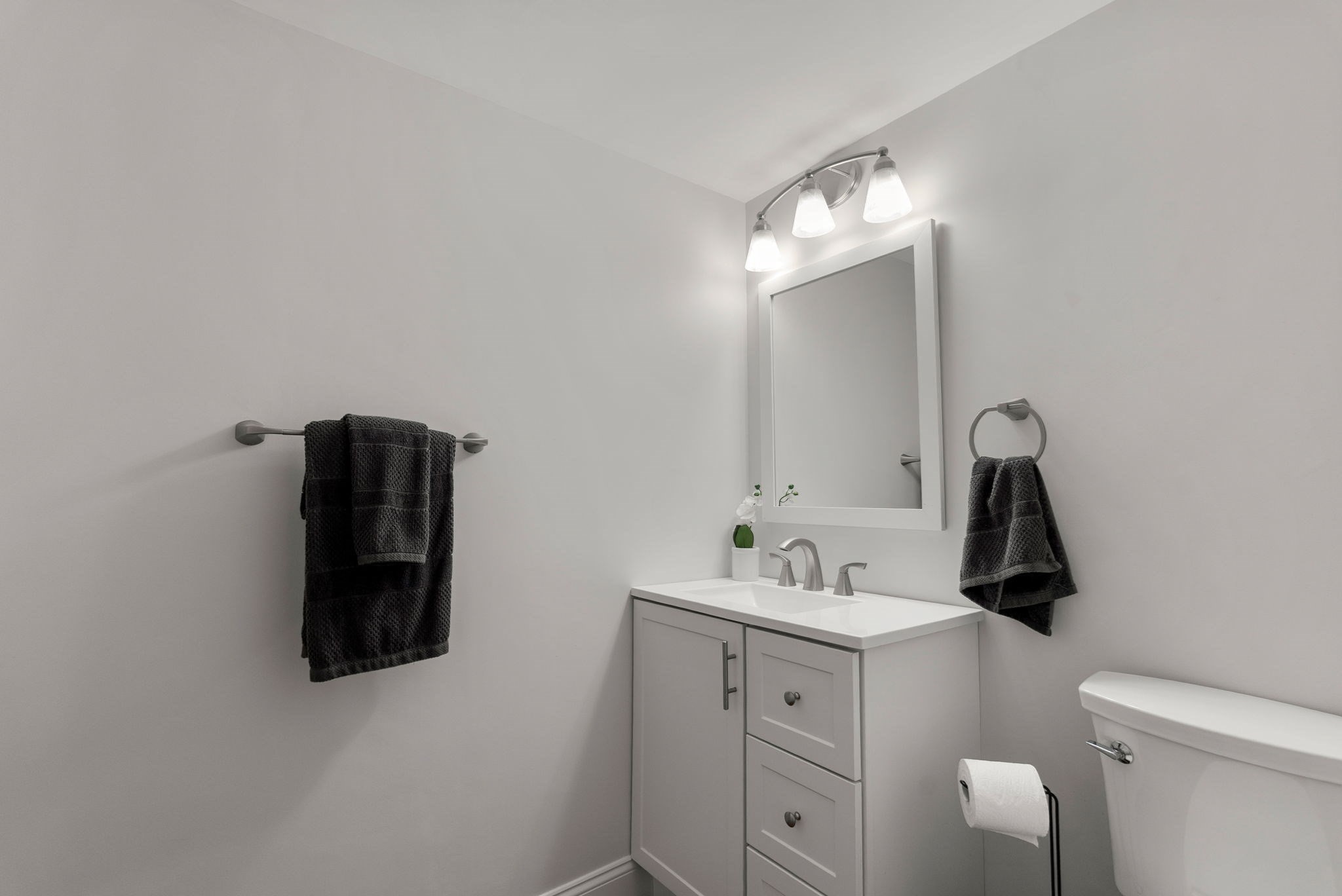 253 Pond St Property Photo 22