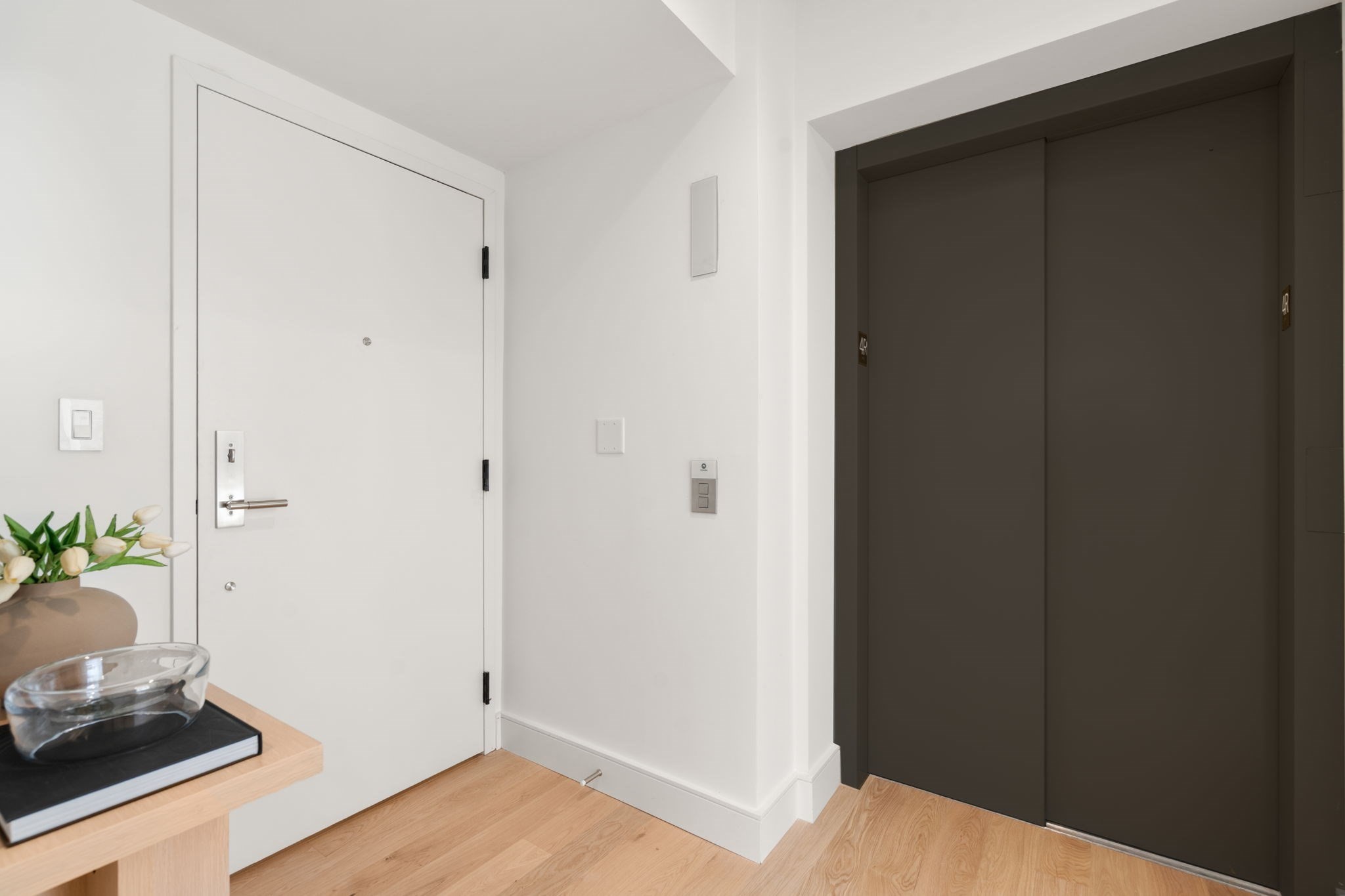 595 Albany Street # 502 Property Photo 17