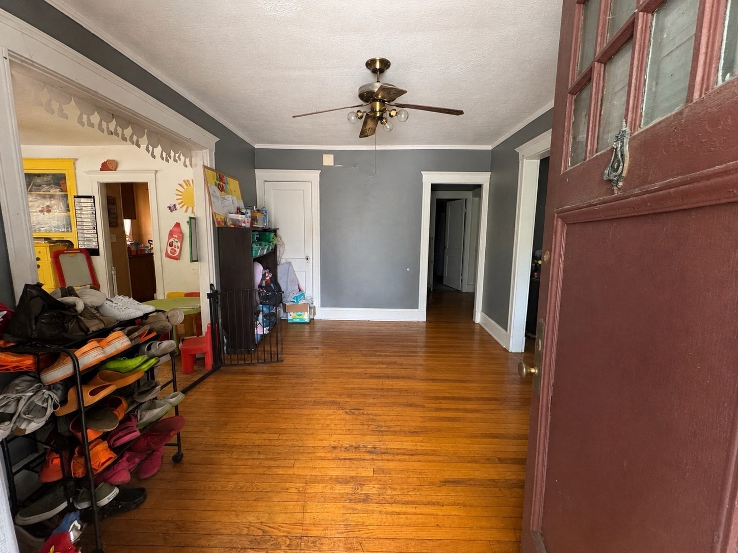 9-11 Nazing St Property Photo 6