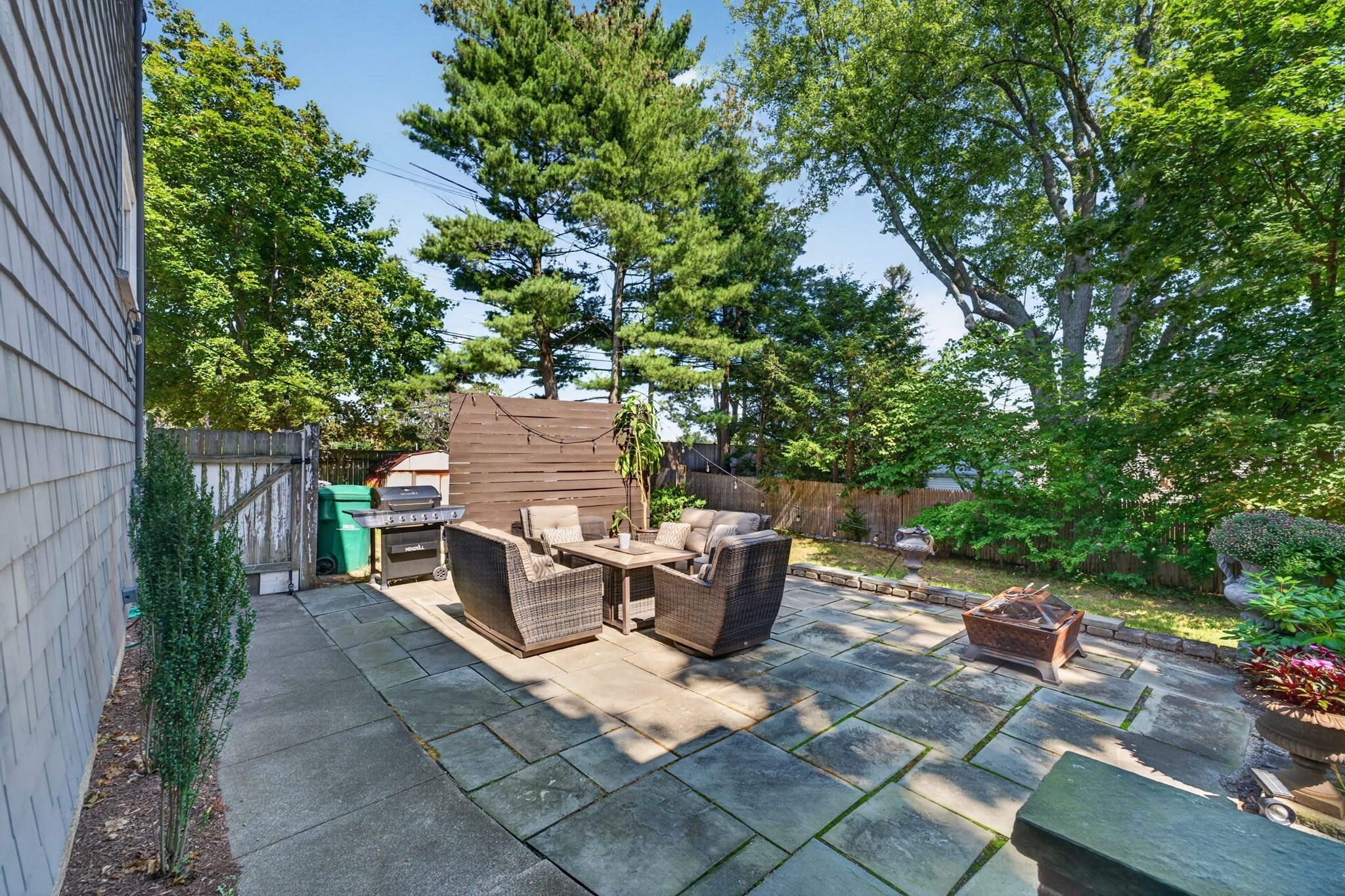 580 Highland Avenue Property Photo 21