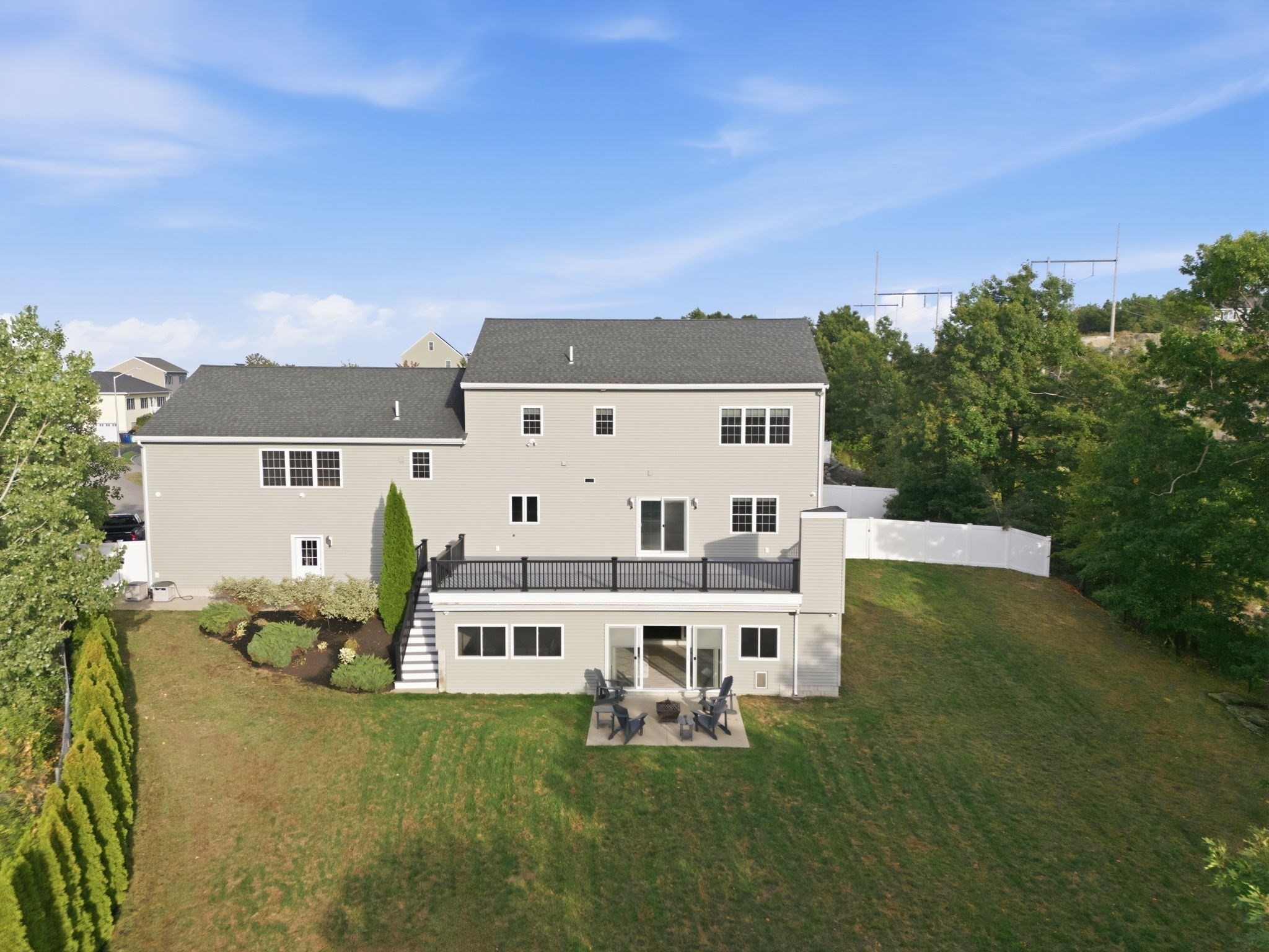 9 Marshall Circle Property Photo 11