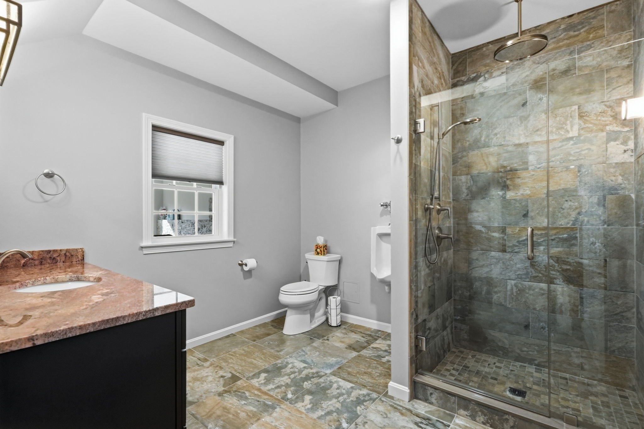 9 Marshall Circle Property Photo 24
