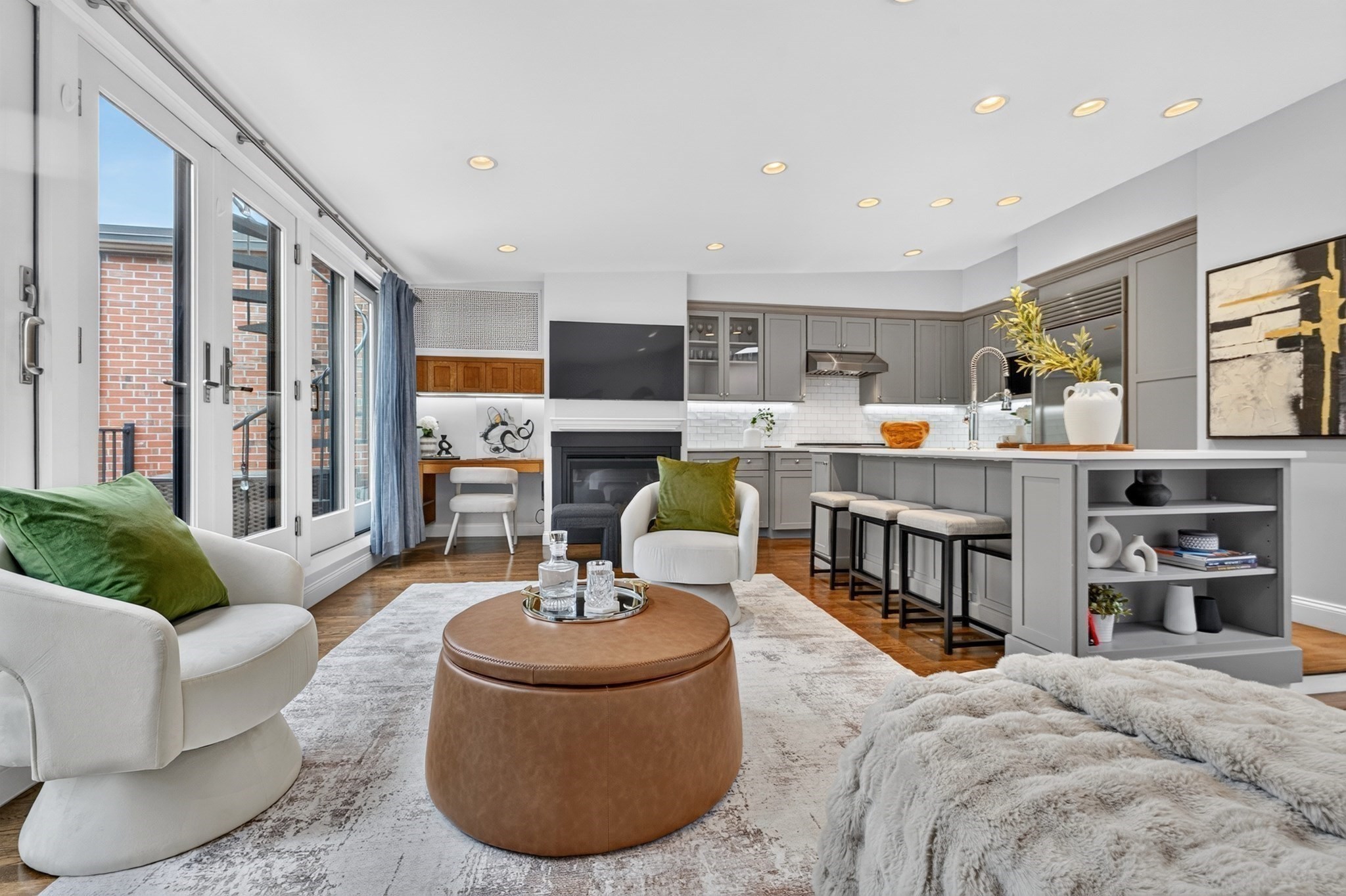 9 Holyoke Street # 4 Property Photo 11