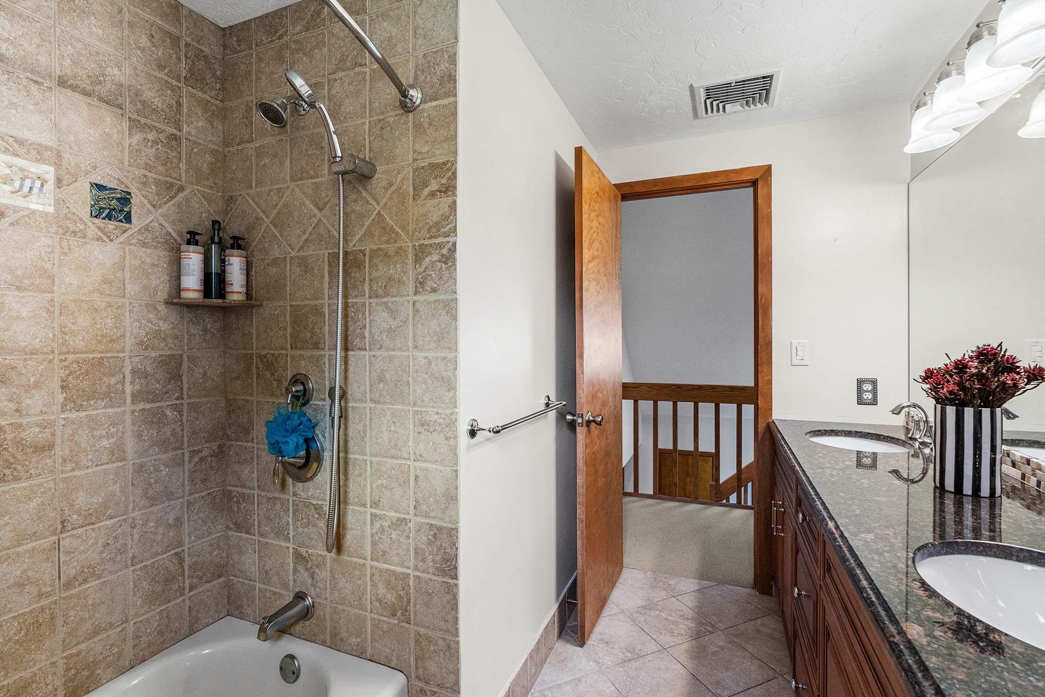 165 East St Property Photo 25