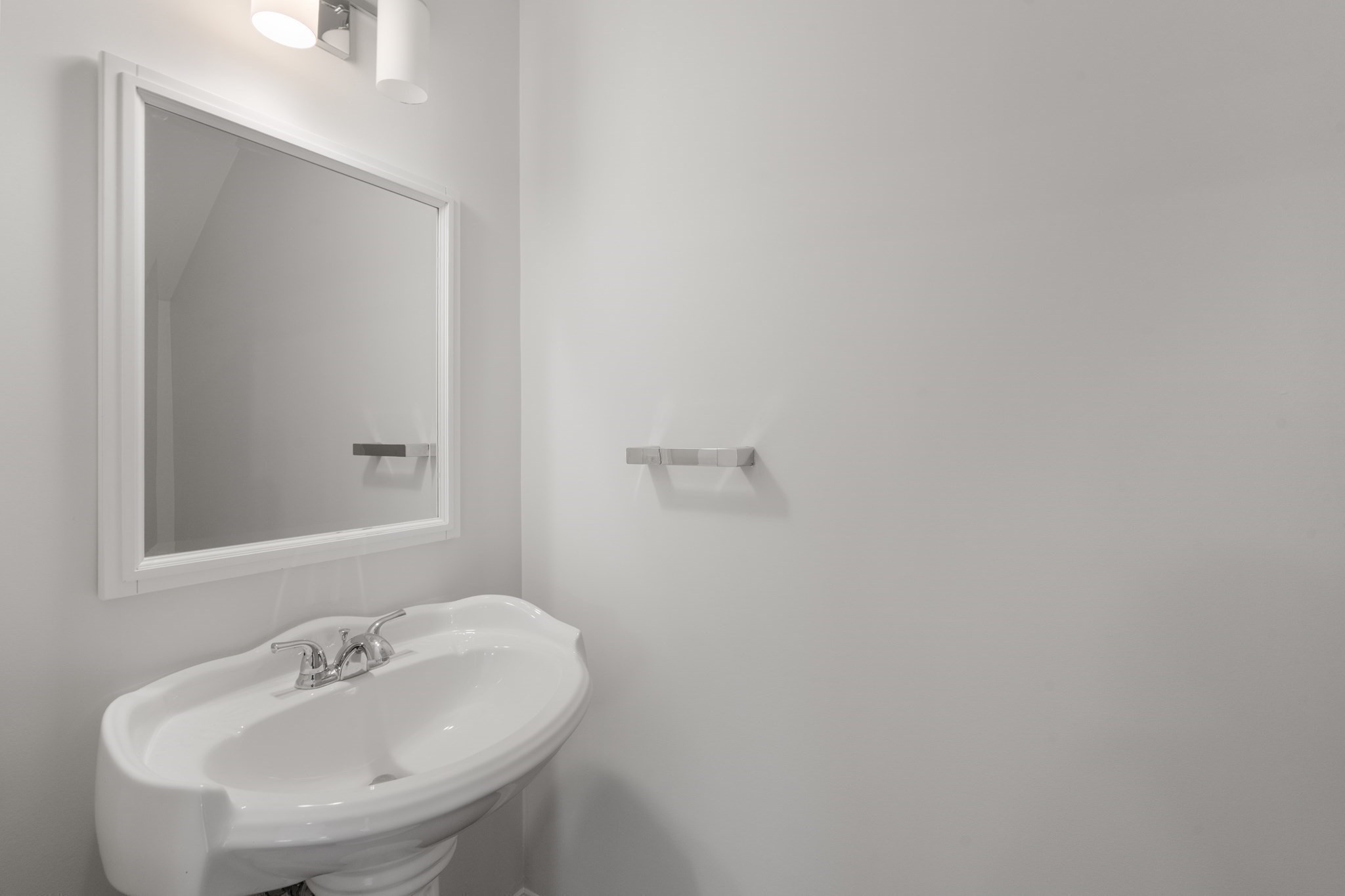 170 W Broadway # 411 Property Photo 17