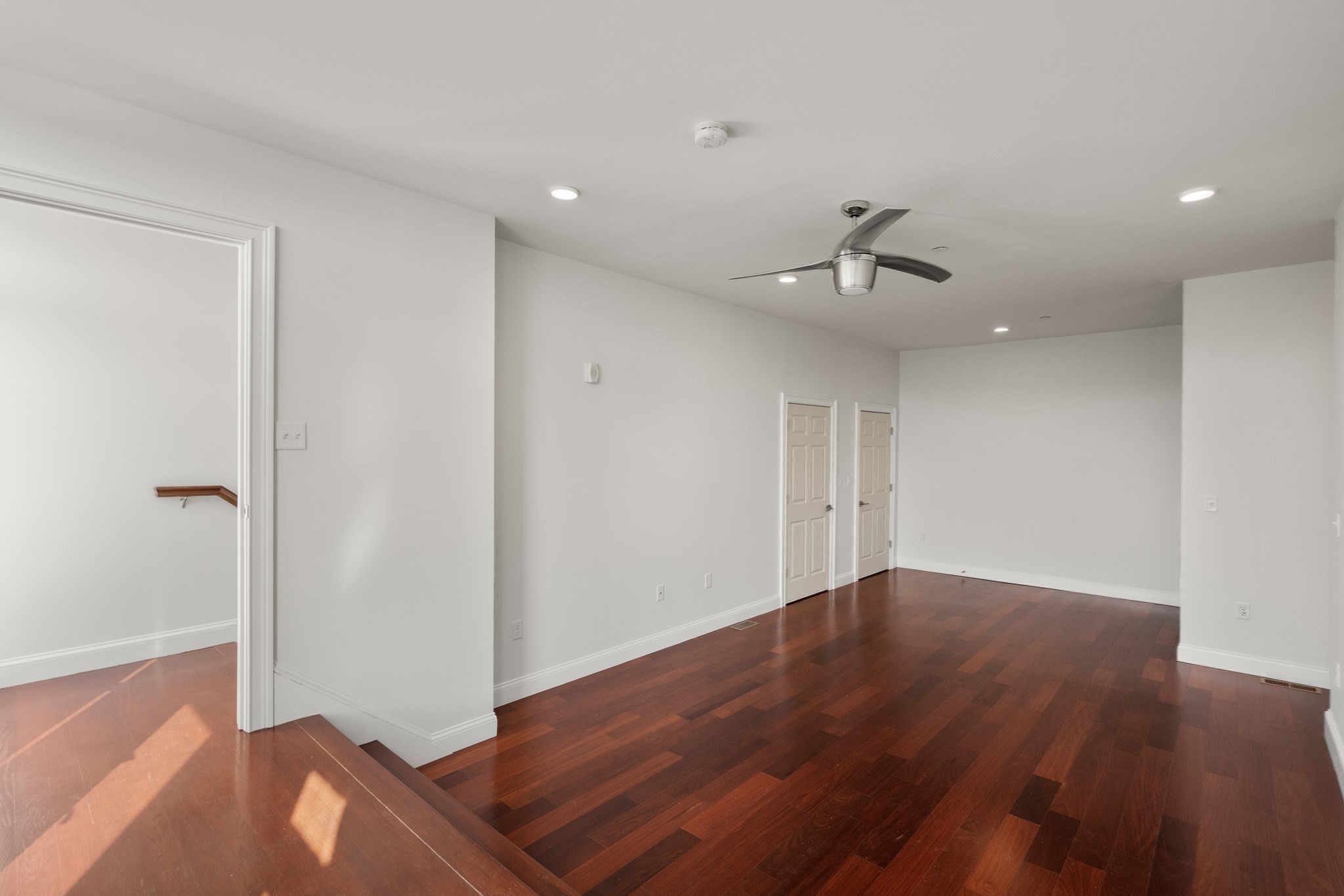 170 W Broadway # 411 Property Photo 24