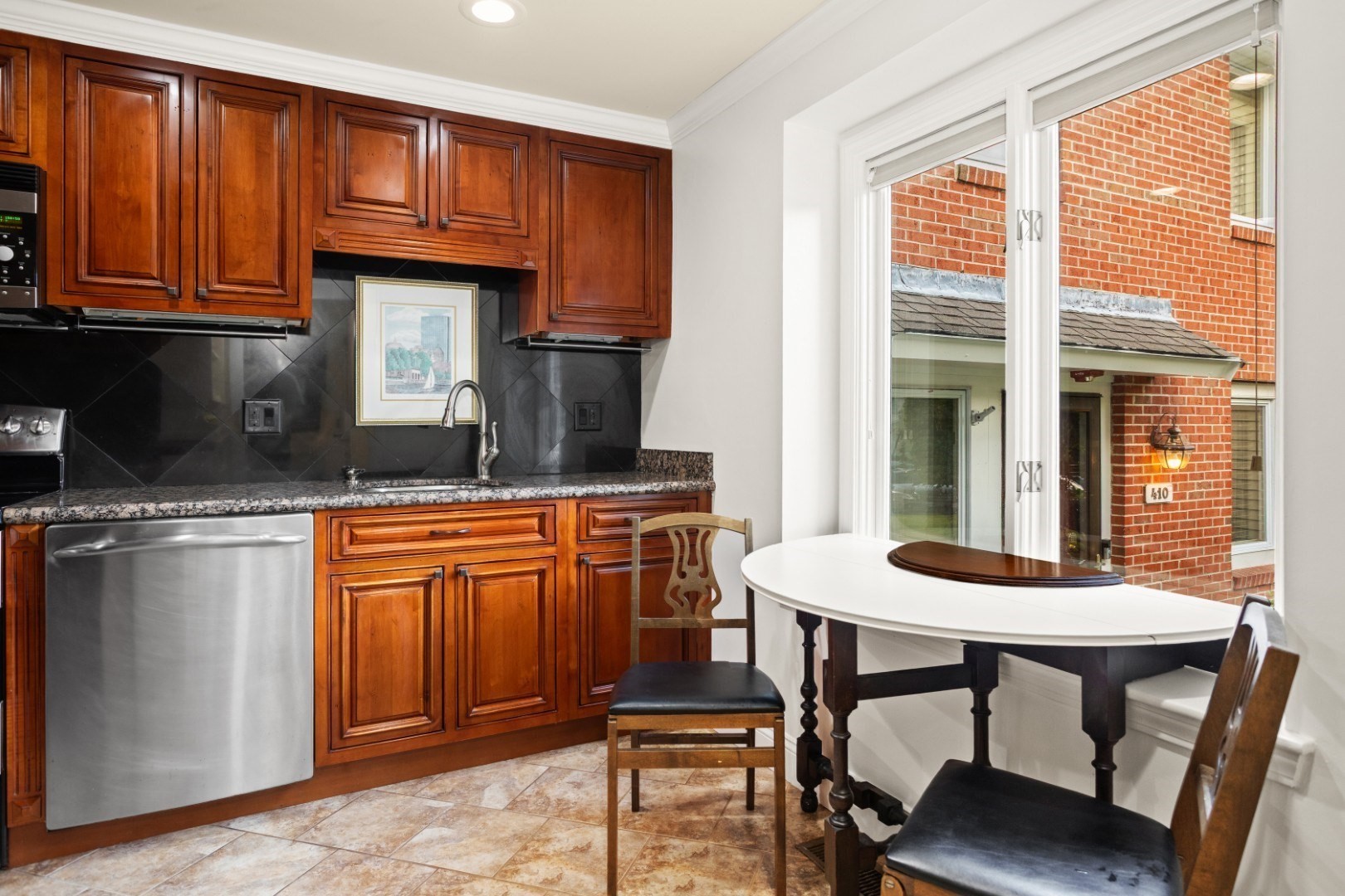 409 Lewis O Gray Dr # 409 Property Photo 11
