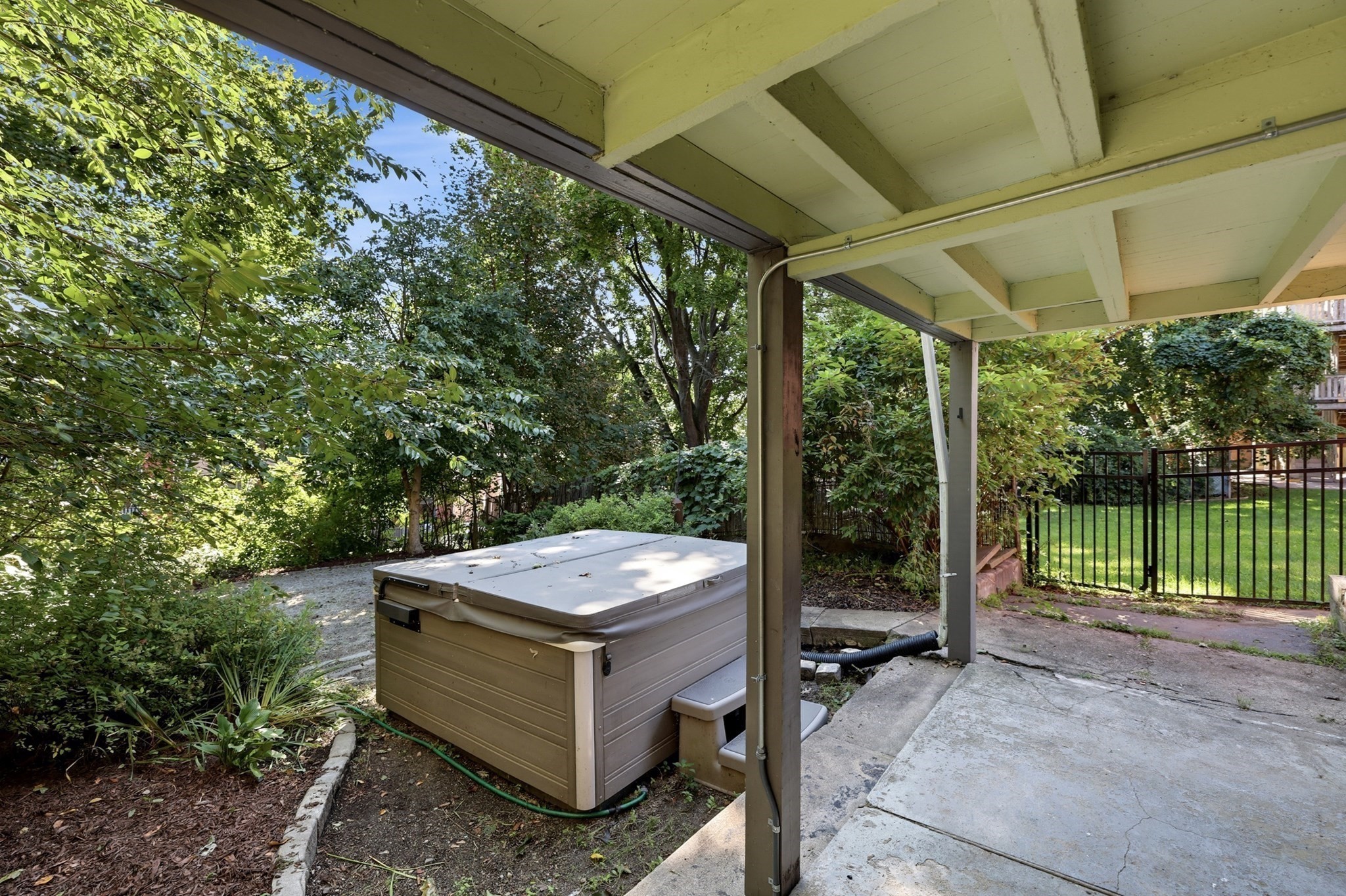 42 Clinton Ave Property Photo 40