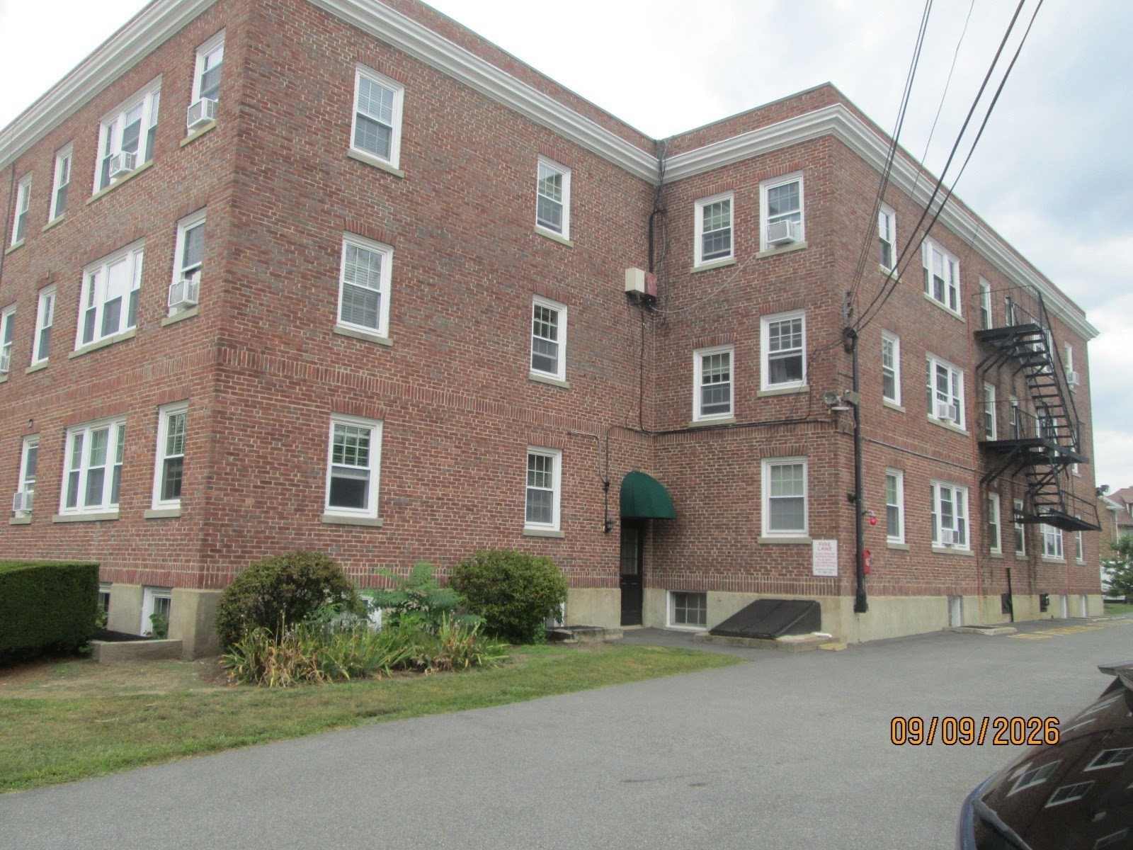 298 Main St. # 12 Property Photo 15