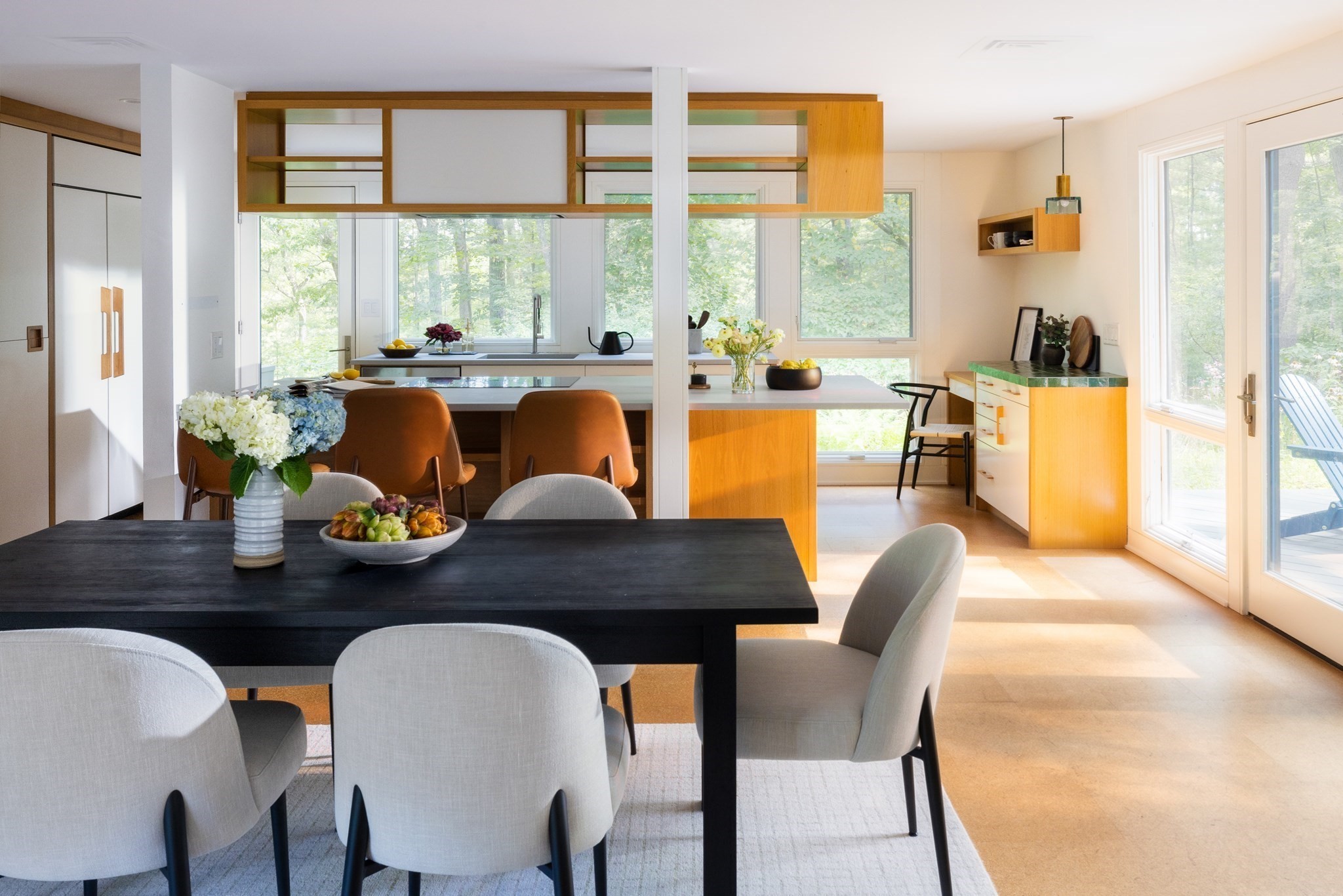 102 The Valley Rd Property Photo 7