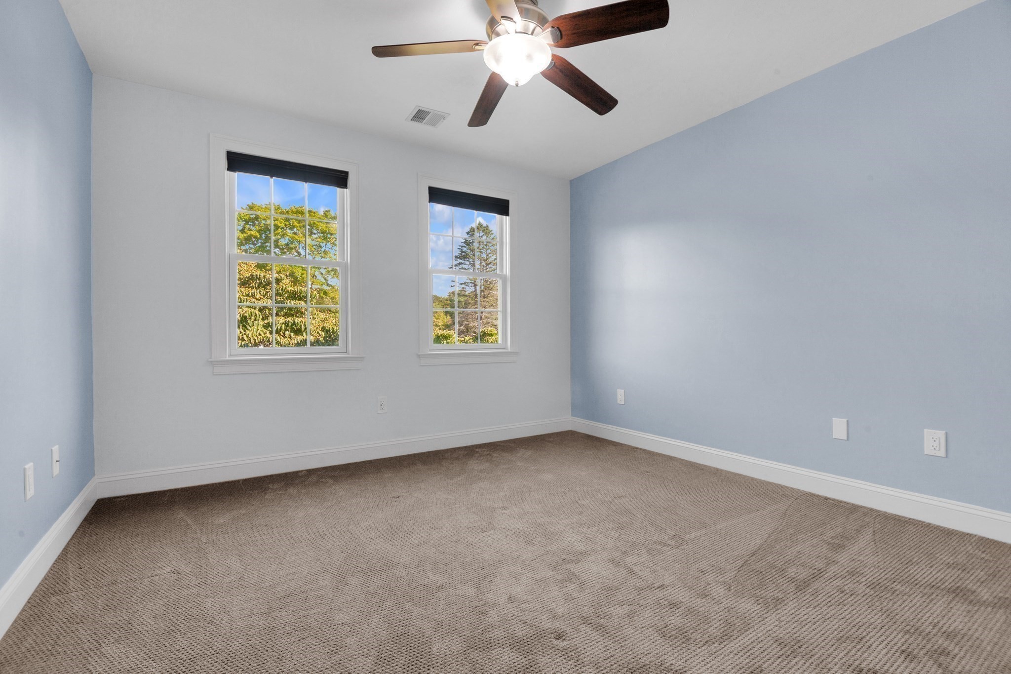 21 Manchester Place Property Photo 25