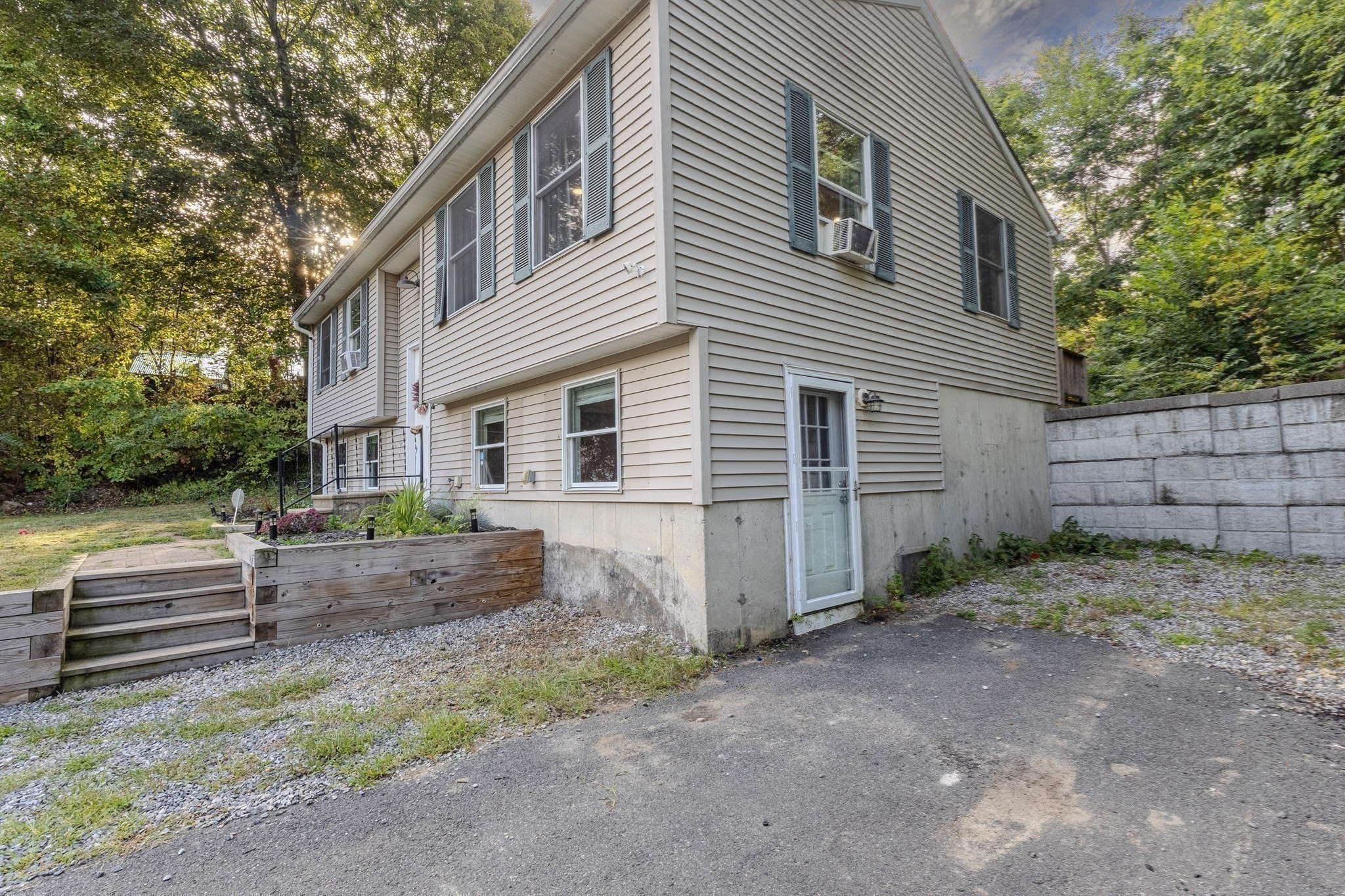 91 Wendell St Property Photo 20