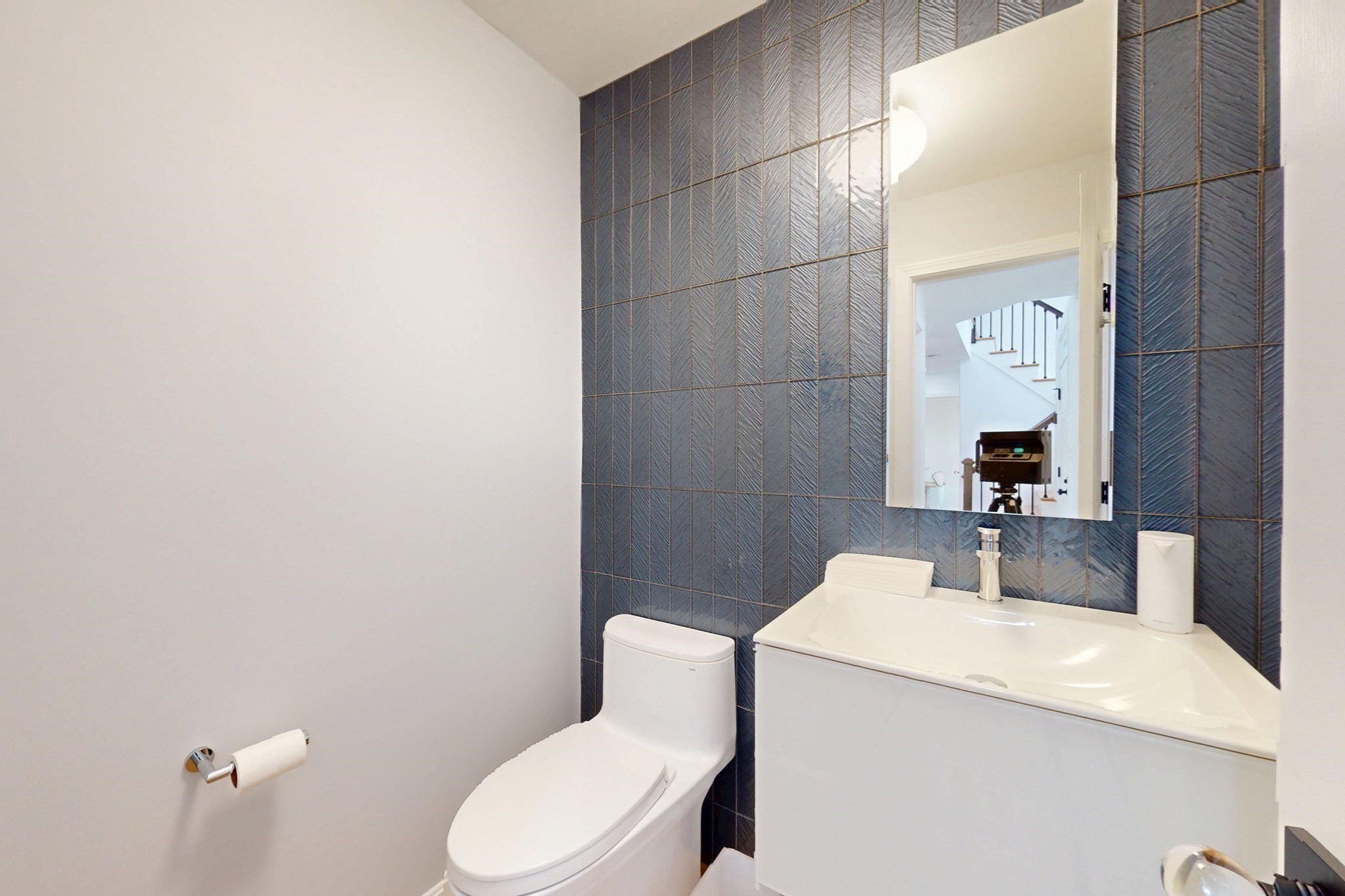 15 Kings Way # 11 Property Photo 20