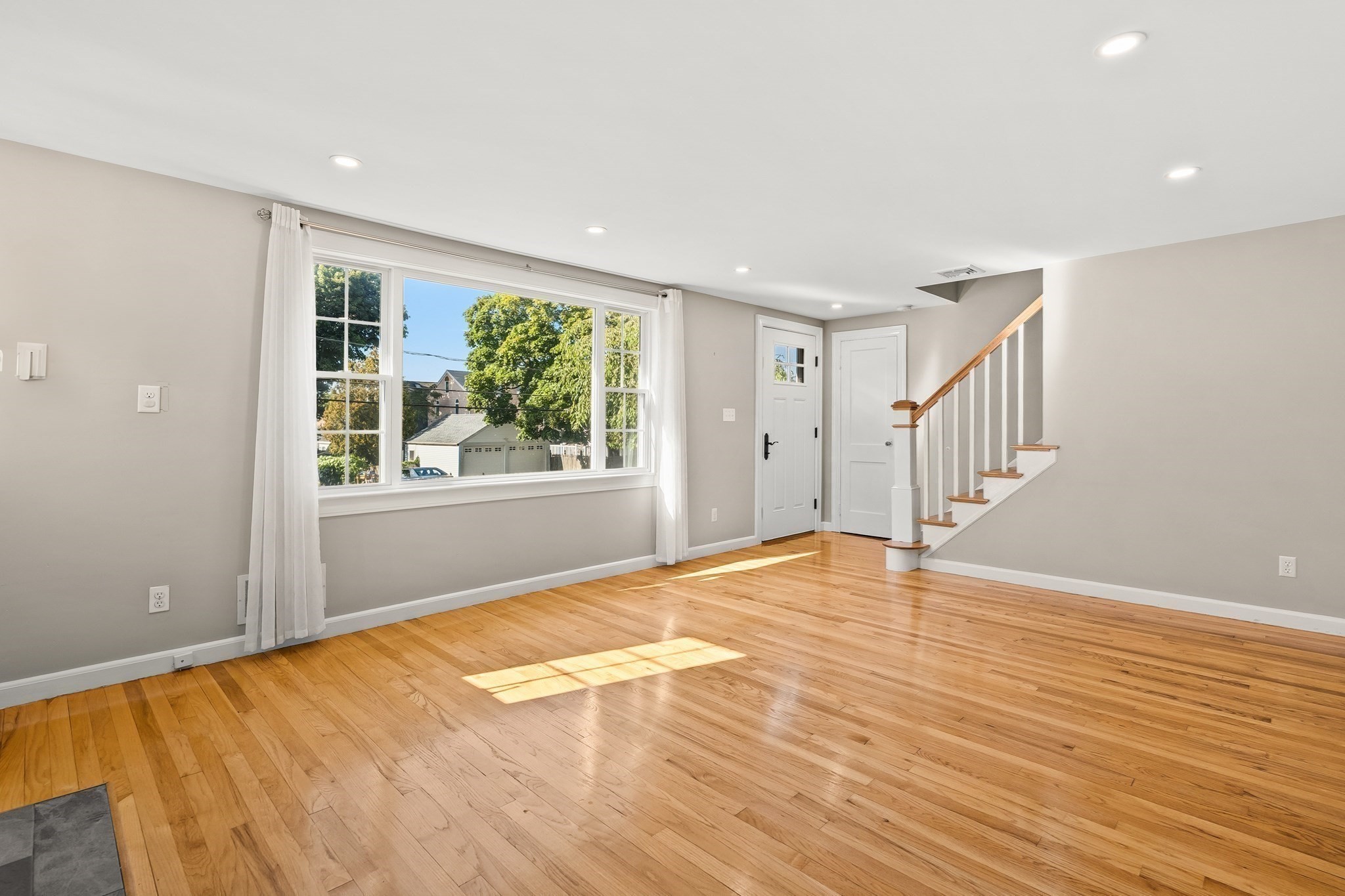 84 Conrad Street Property Photo 3